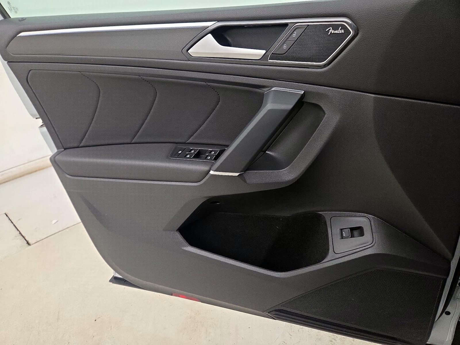 2018 Volkswagen Tiguan SEL Premium - Photo 13