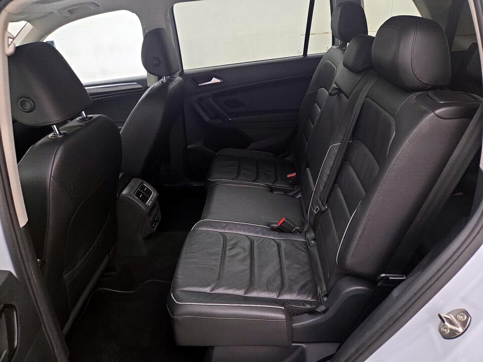 2018 Volkswagen Tiguan SEL Premium - Photo 22