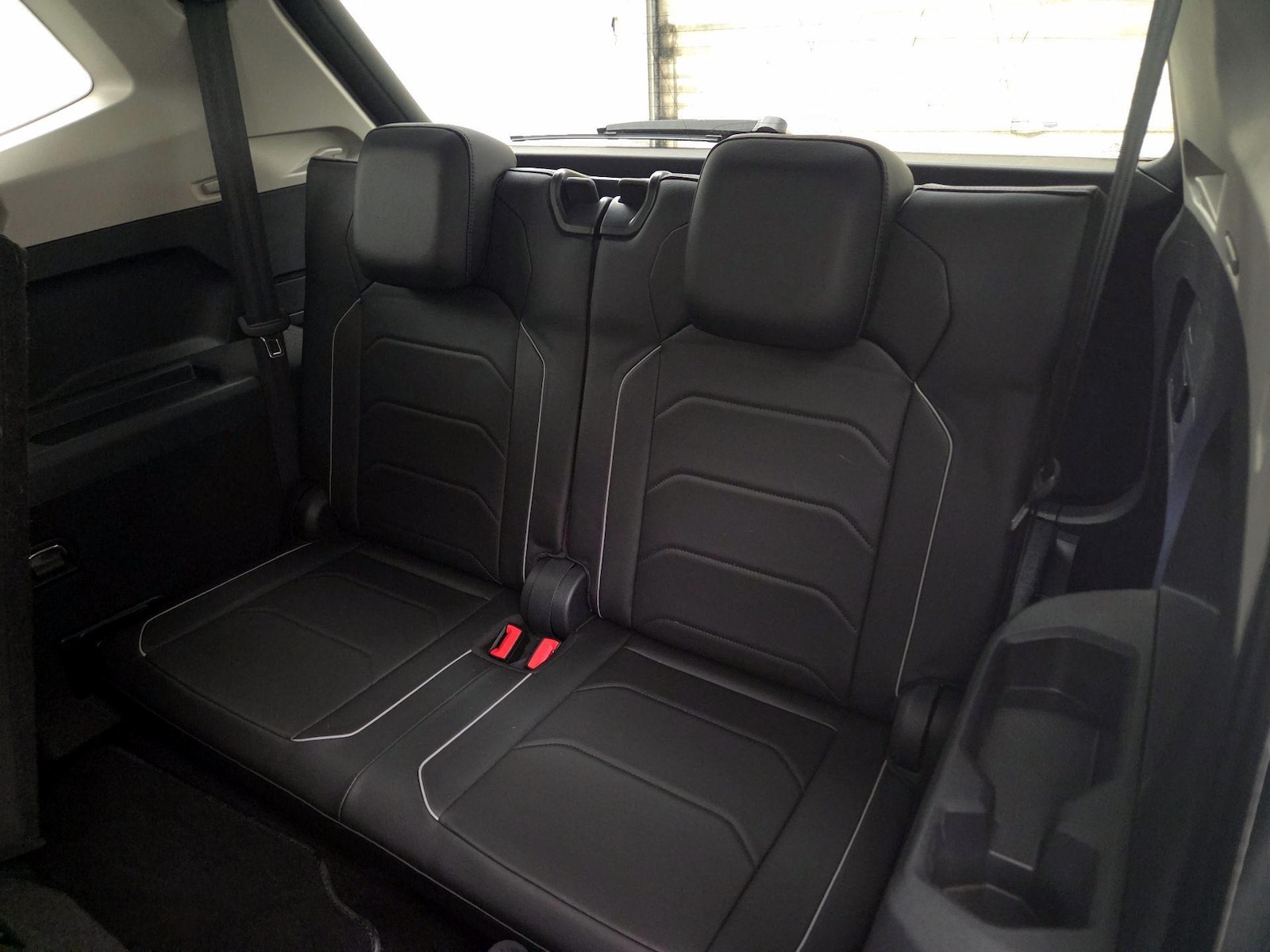 2018 Volkswagen Tiguan SEL Premium - Photo 23