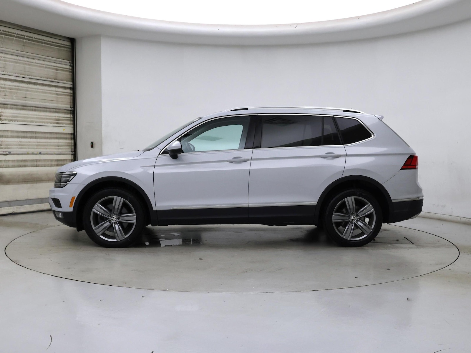 2018 Volkswagen Tiguan SEL Premium - Photo 4