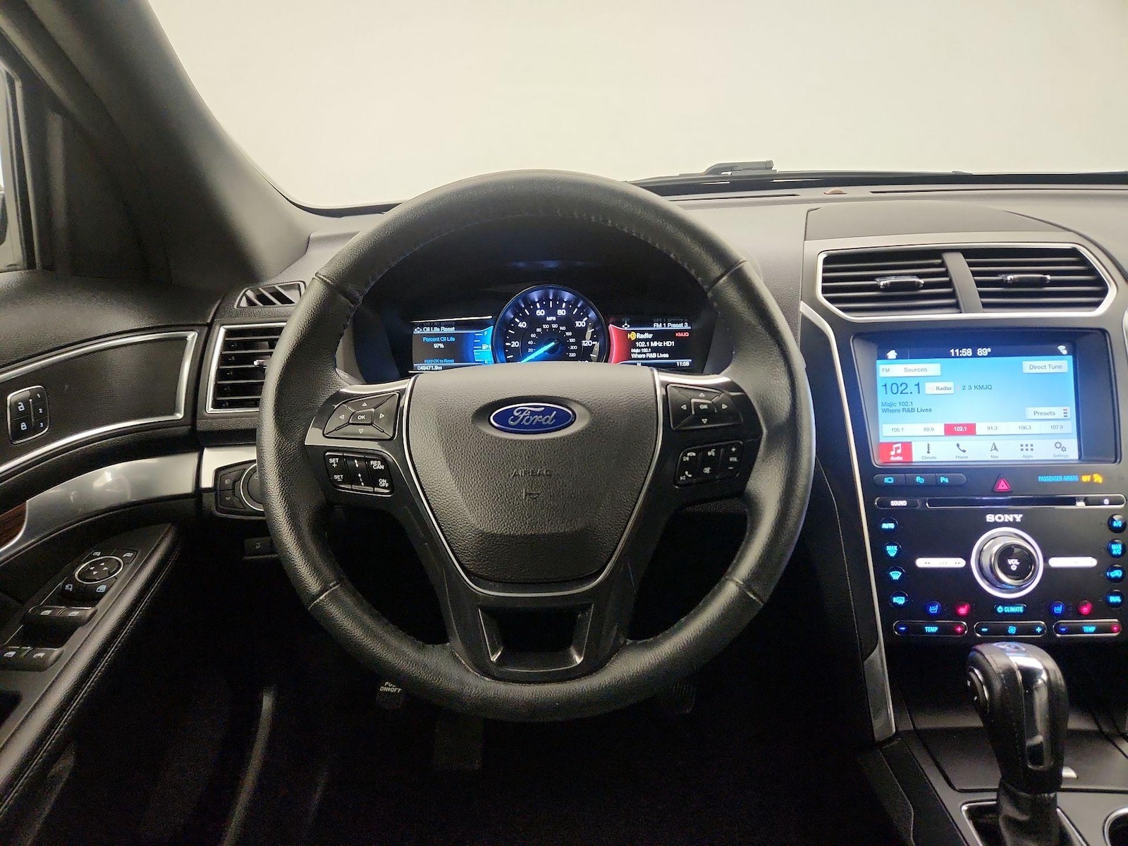 2018 Ford Explorer Limited - Photo 11