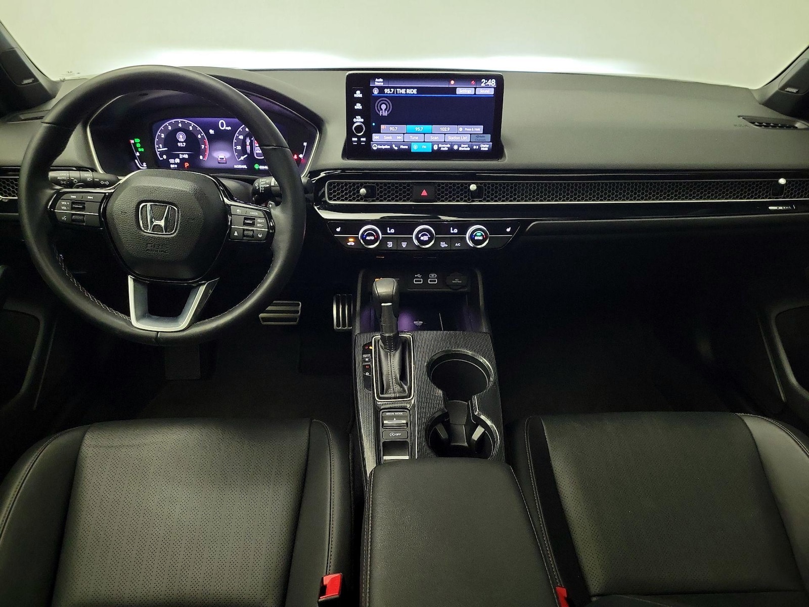 Apple CarPlay® & Android Auto™