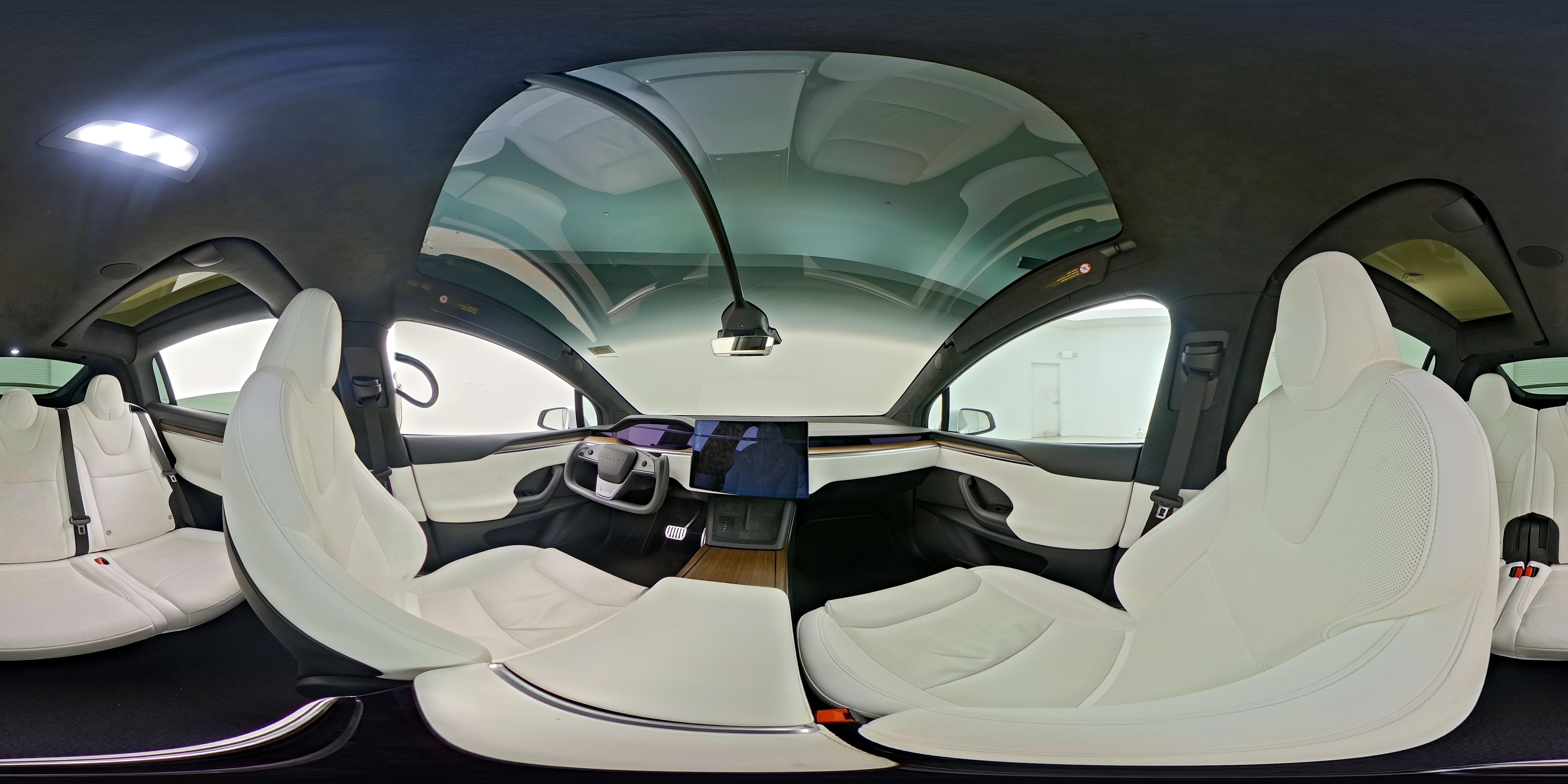 2022 Tesla Model X Long Range - Photo 24