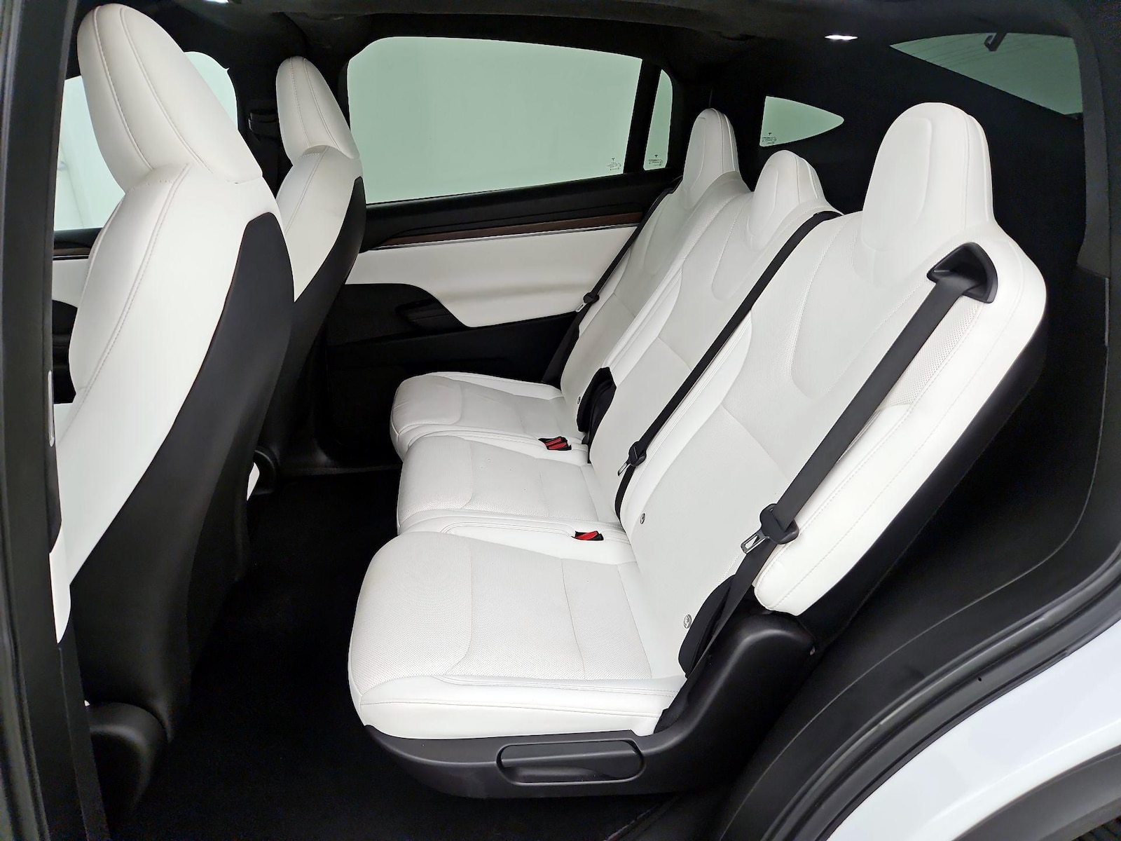 2022 Tesla Model X Long Range - Photo 20