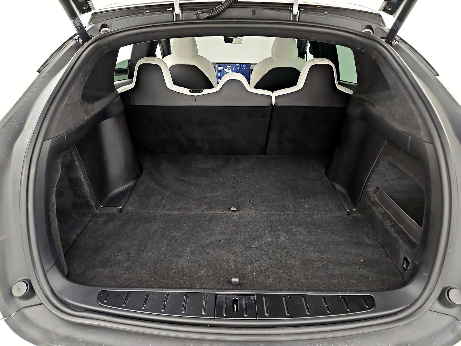 2022 Tesla Model X Long Range - Photo 21