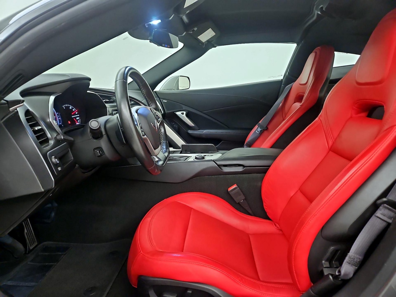 Power Seat(s) & Leather Seats