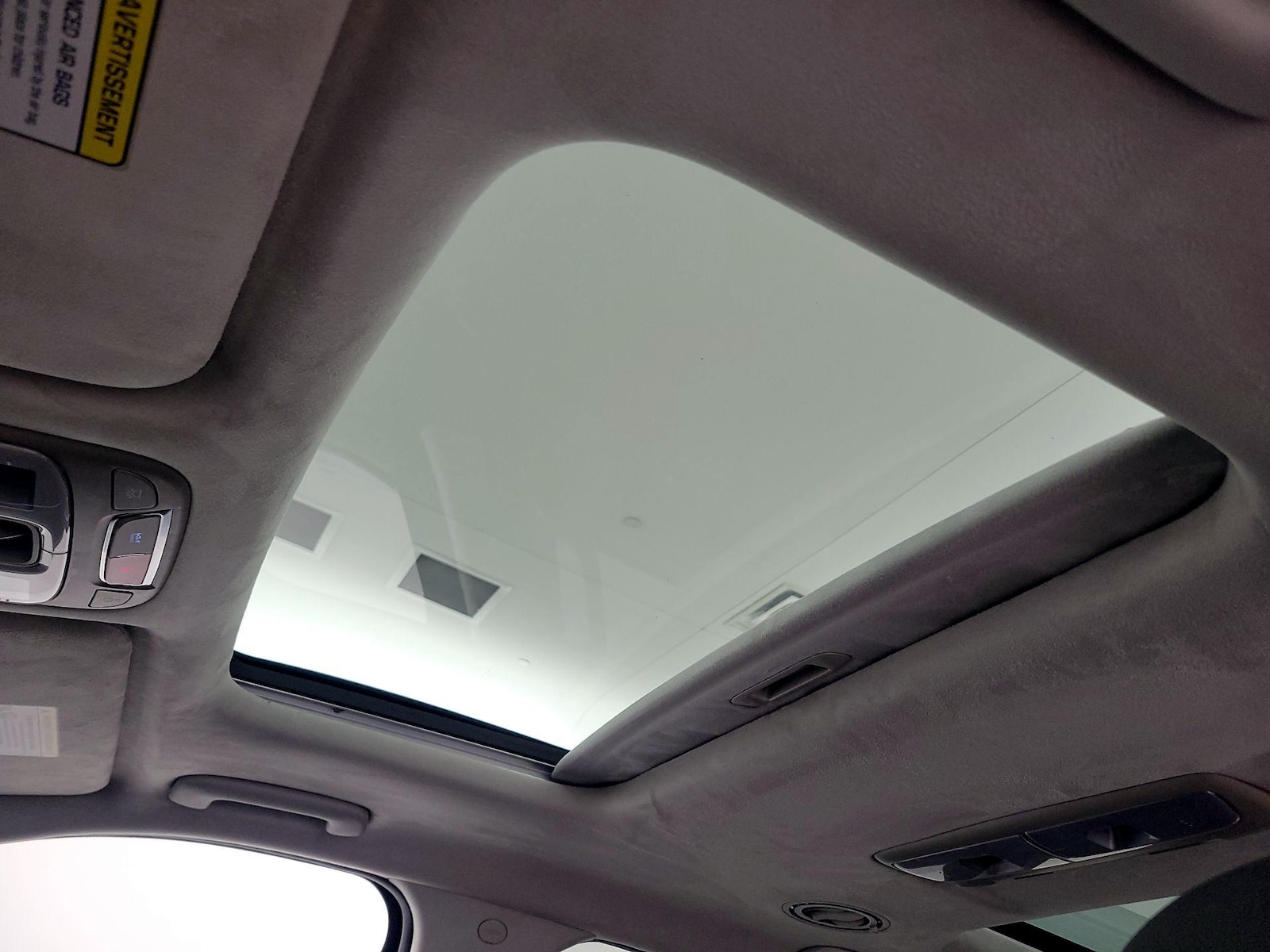 Sunroof(s) & Skylight(s)