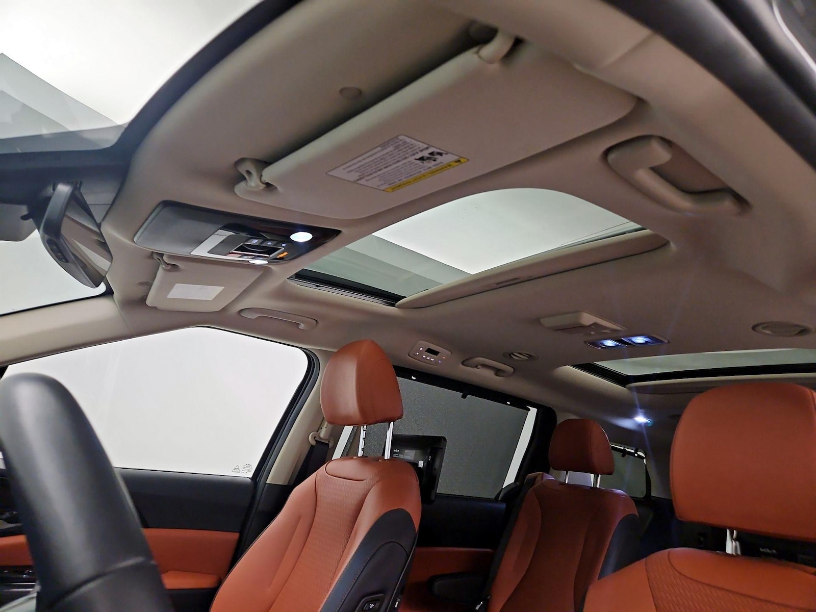 Sunroof(s) & Skylight(s)