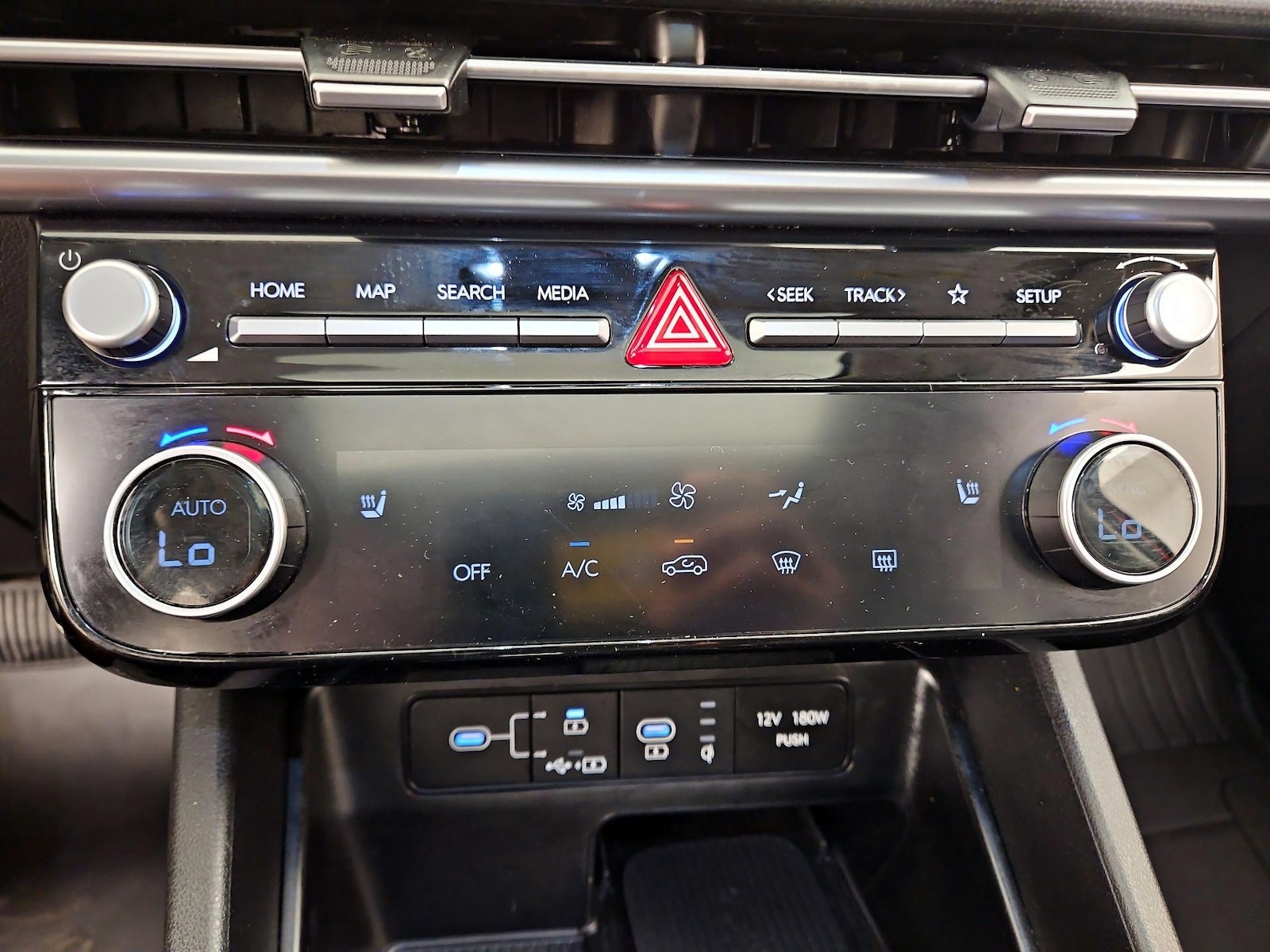 2025 Hyundai Tucson SEL Convenience - Photo 17