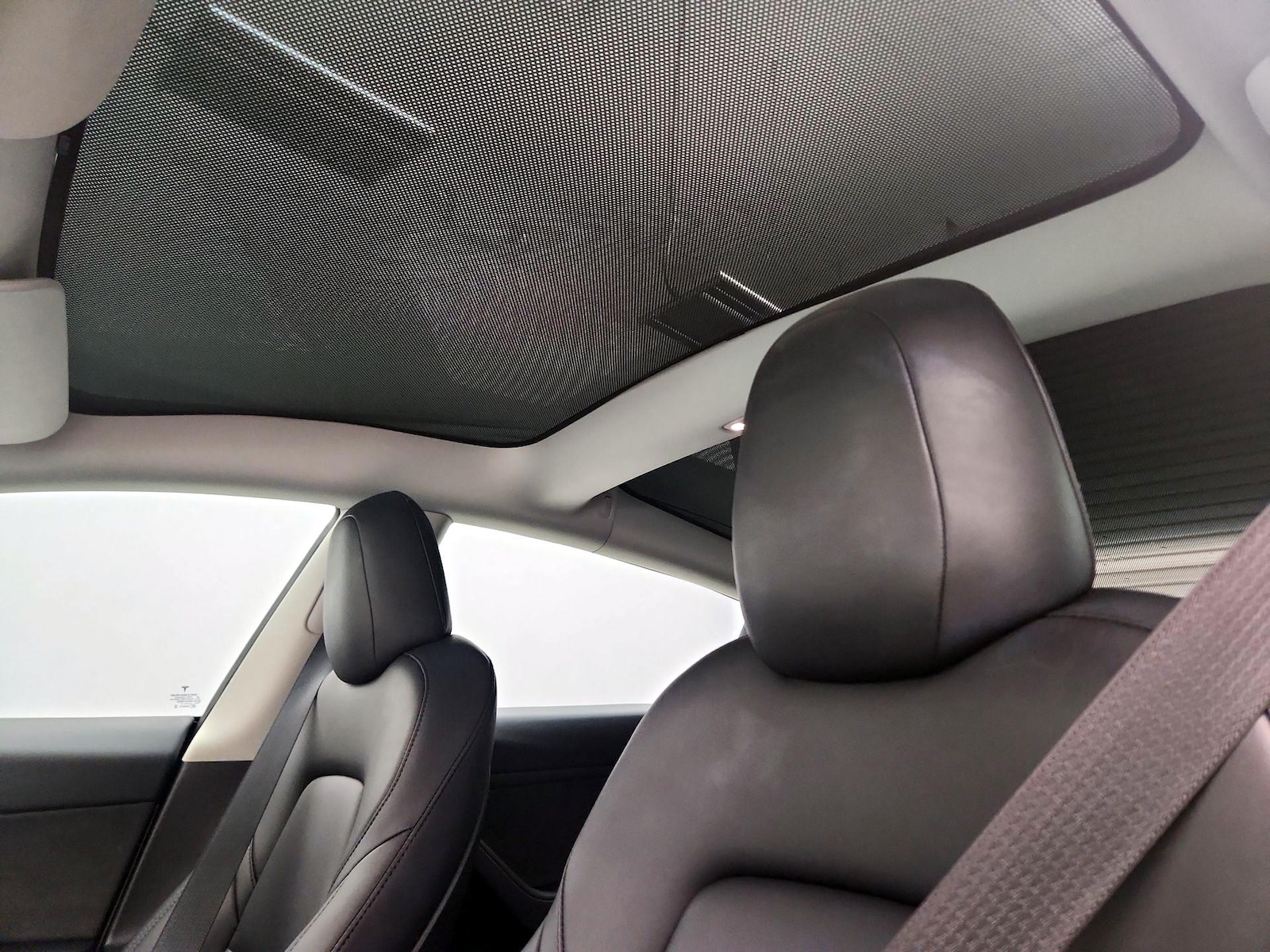Skylight(s) & Overhead Airbags