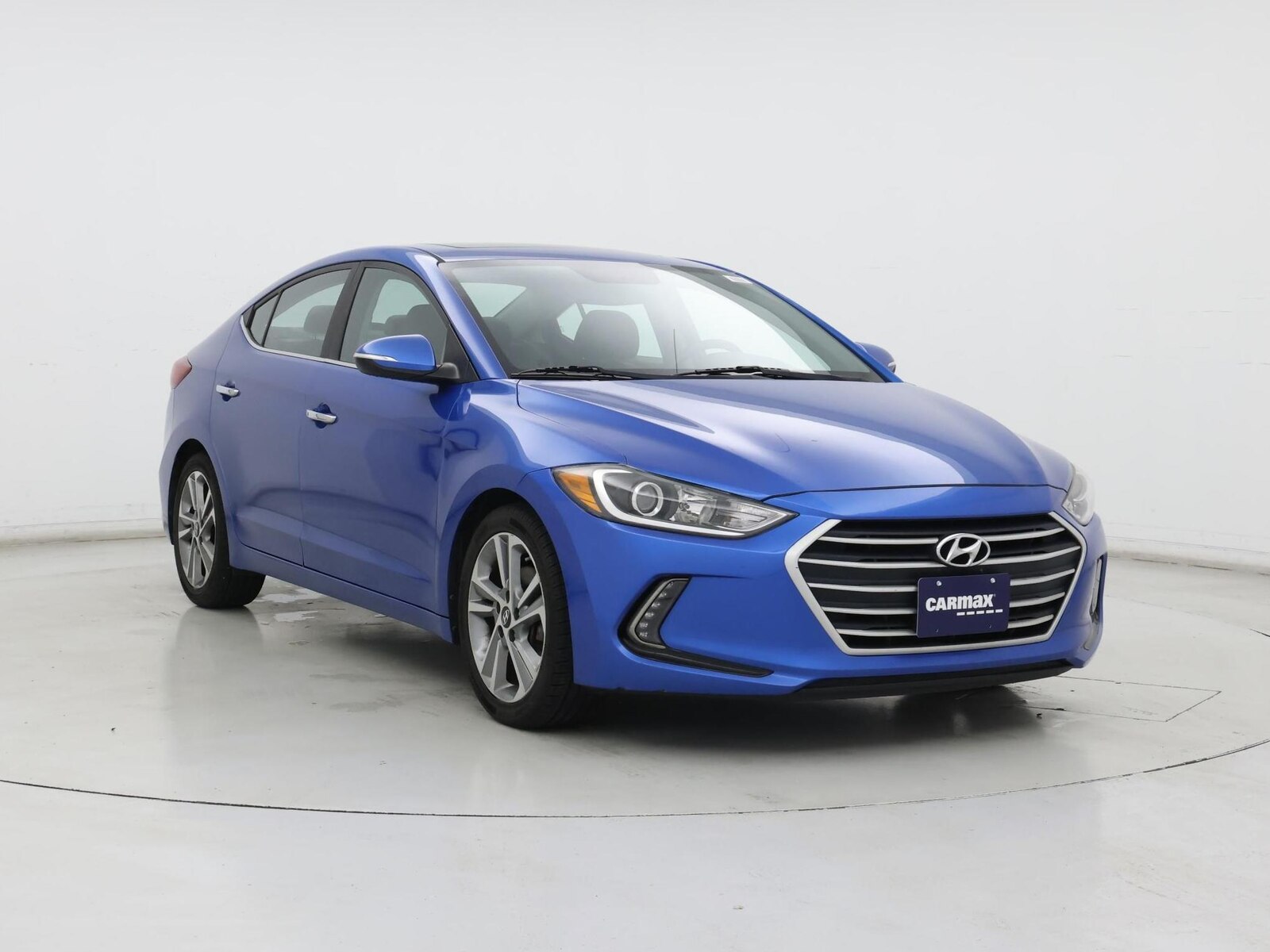 2017 Hyundai Elantra Limited - Photo 2