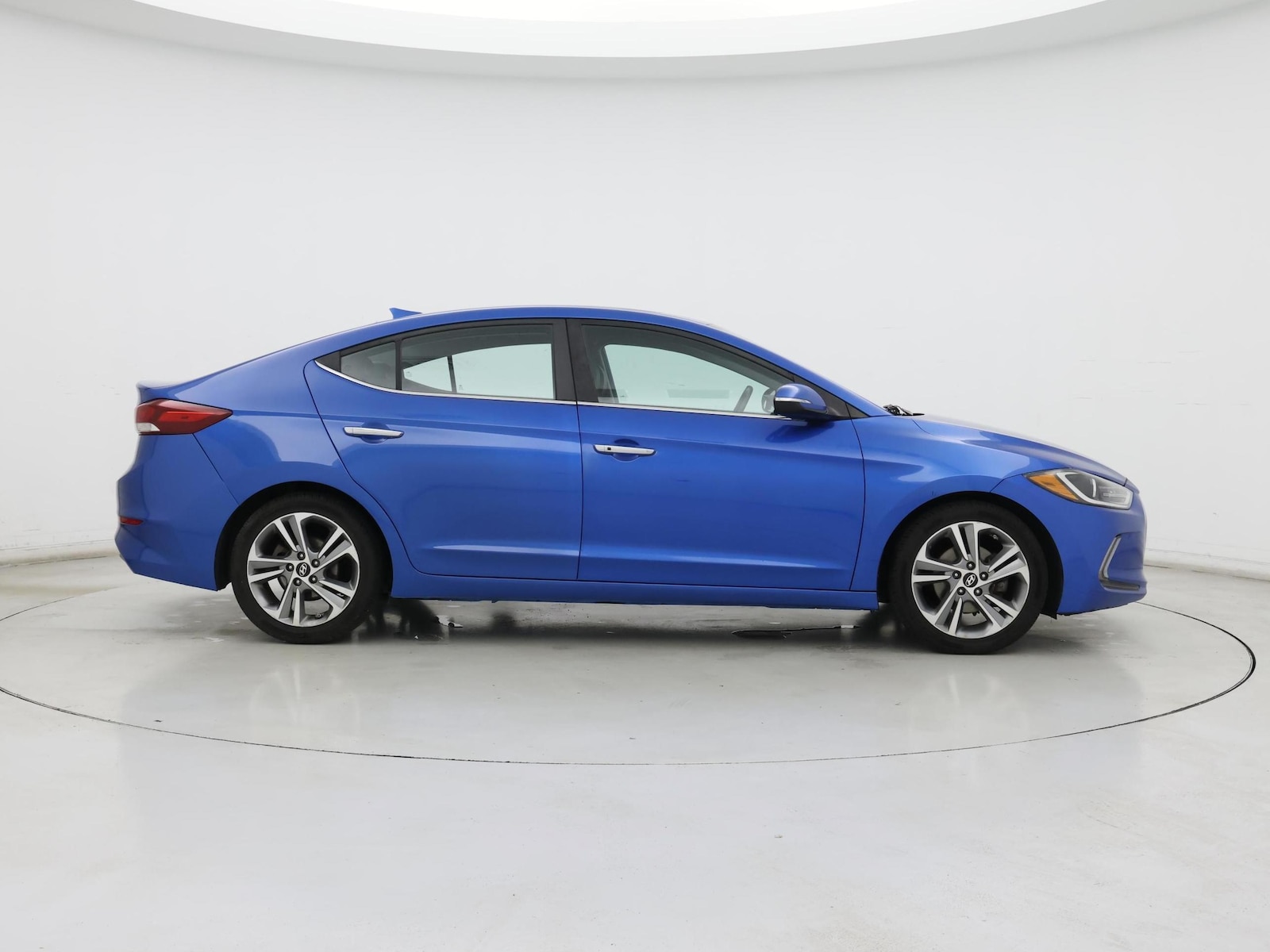 2017 Hyundai Elantra Limited - Photo 8