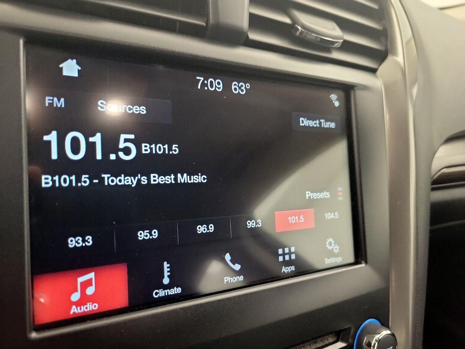 2018 Ford Fusion SE - Photo 16