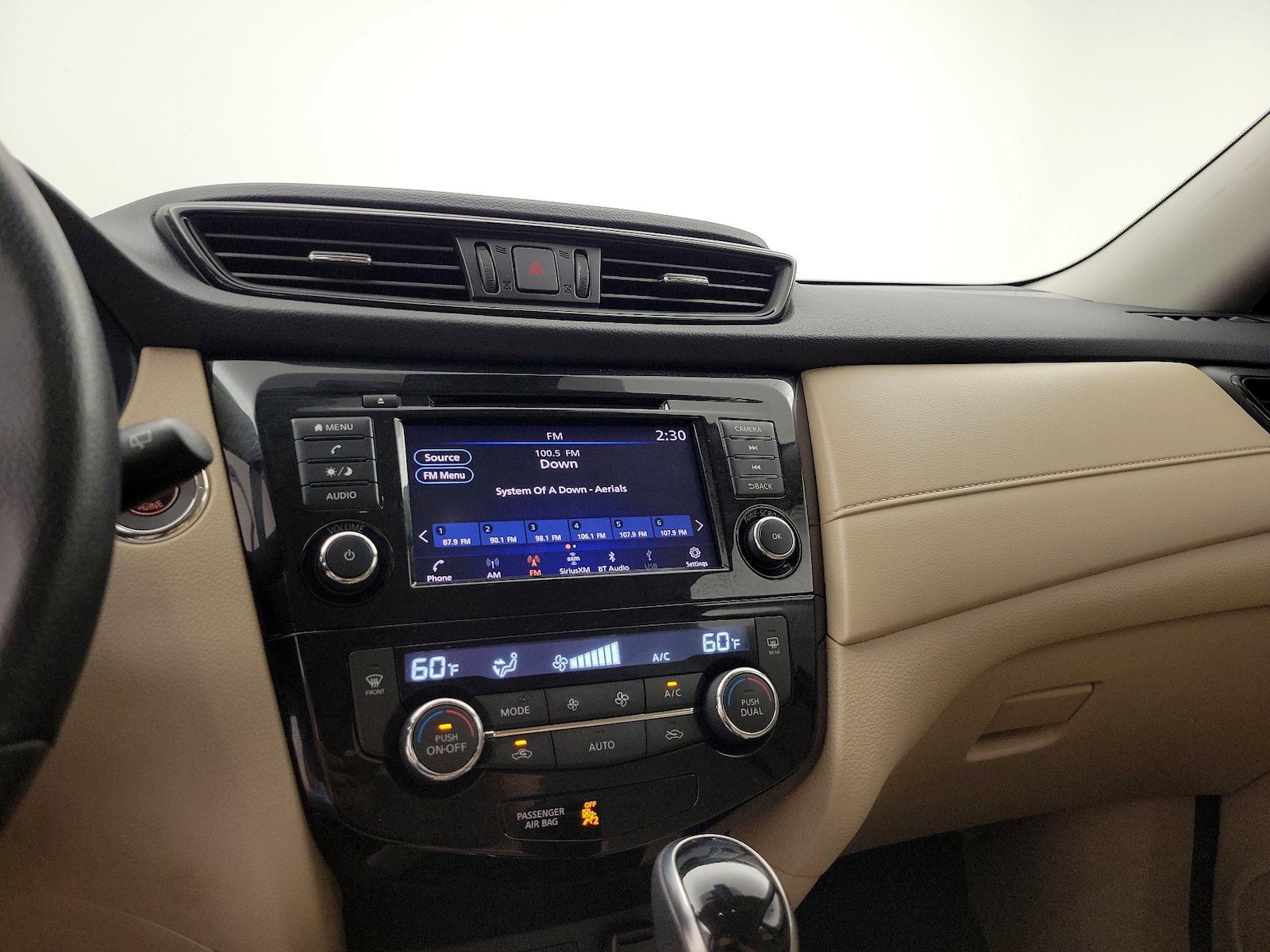2019 Nissan Rogue SV - Photo 17