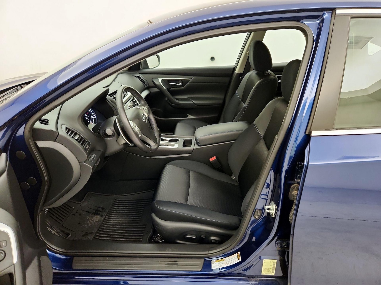 Power Seat(s) & Side Airbags
