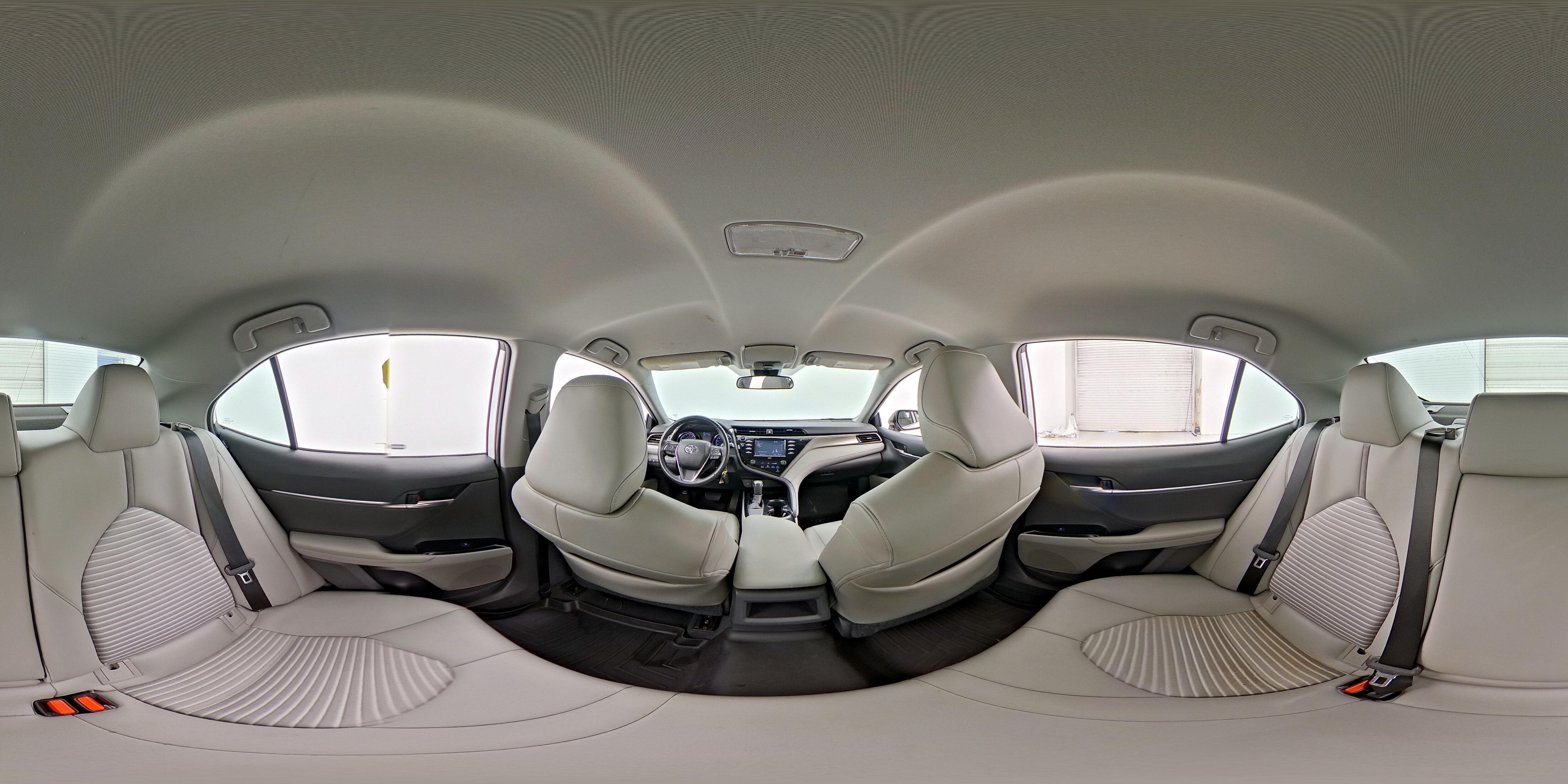 2020 Toyota Camry SE - Photo 25
