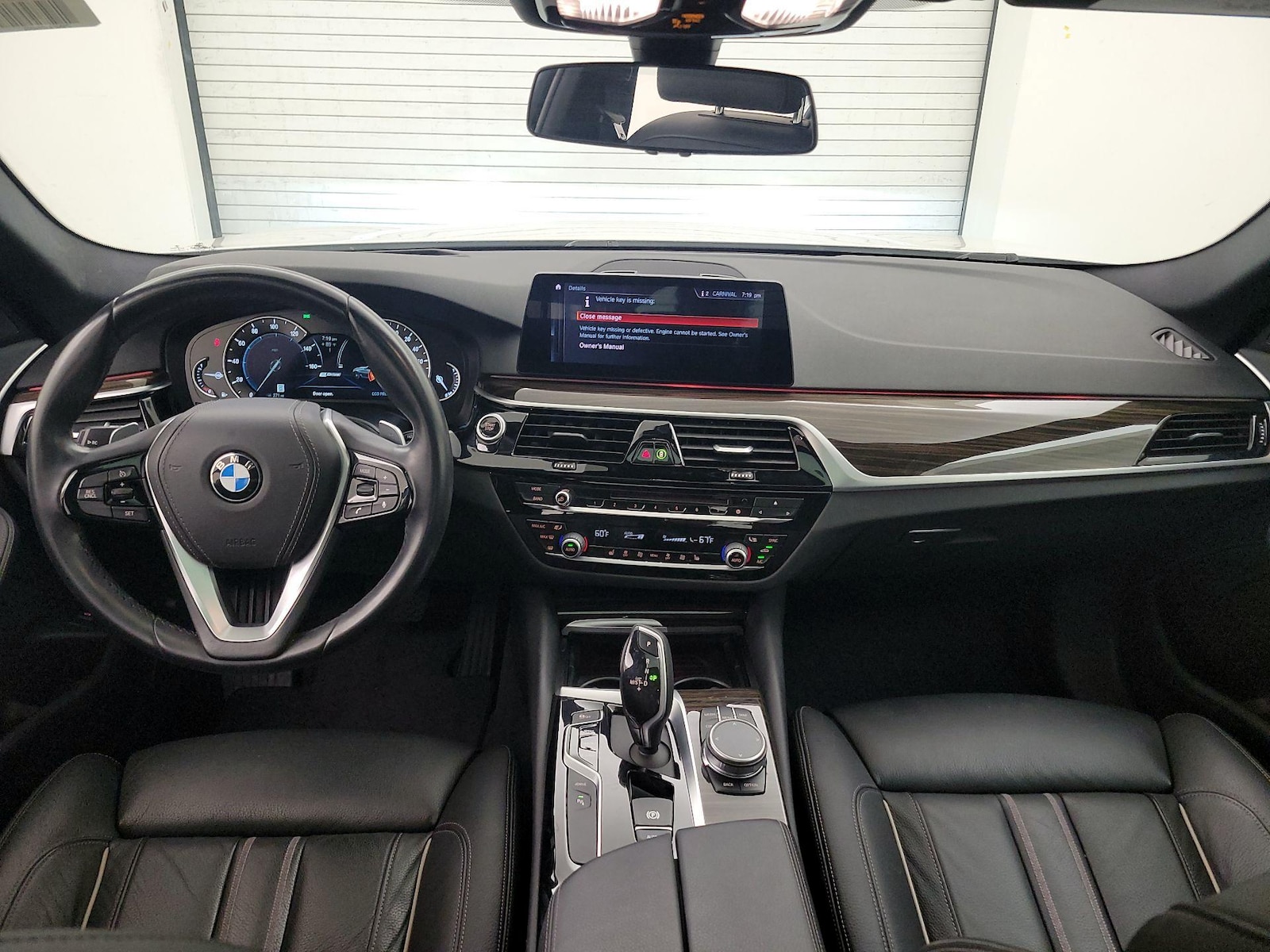 2019 BMW 5 Series 530e - Photo 10