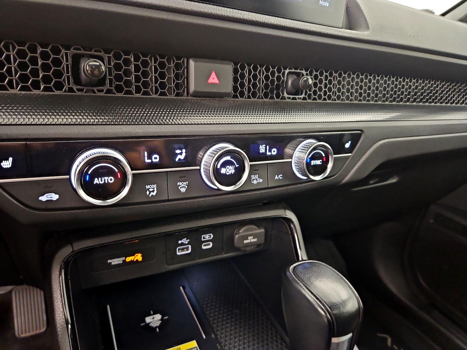 2024 Honda CR-V Sport-L - Photo 17