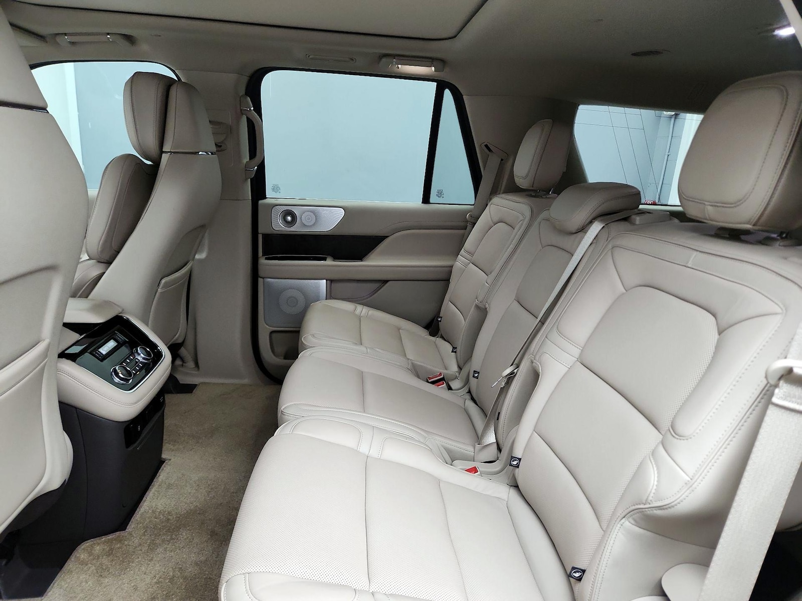 Rear Air Conditioning