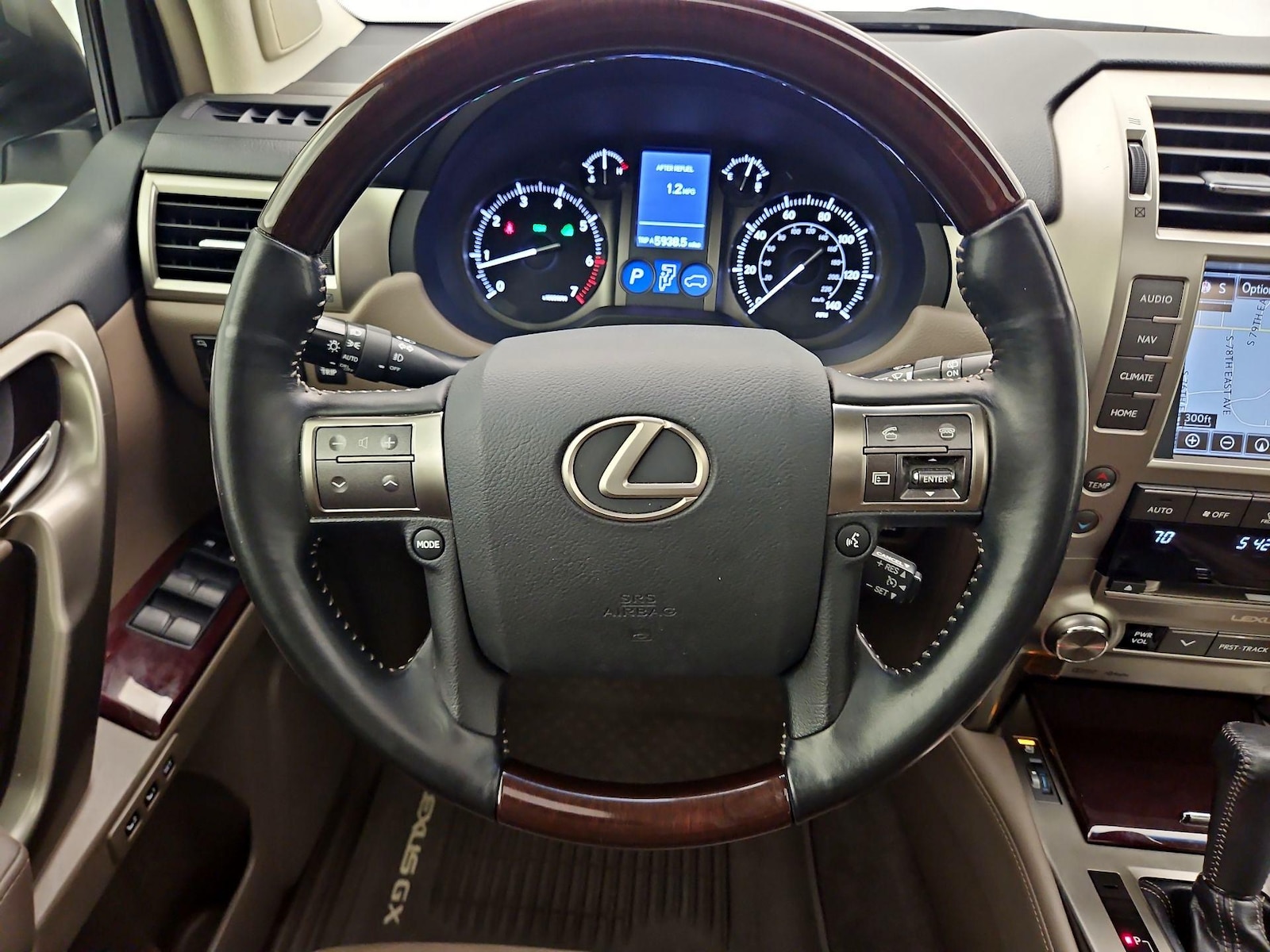 2019 Lexus GX Base - Photo 11
