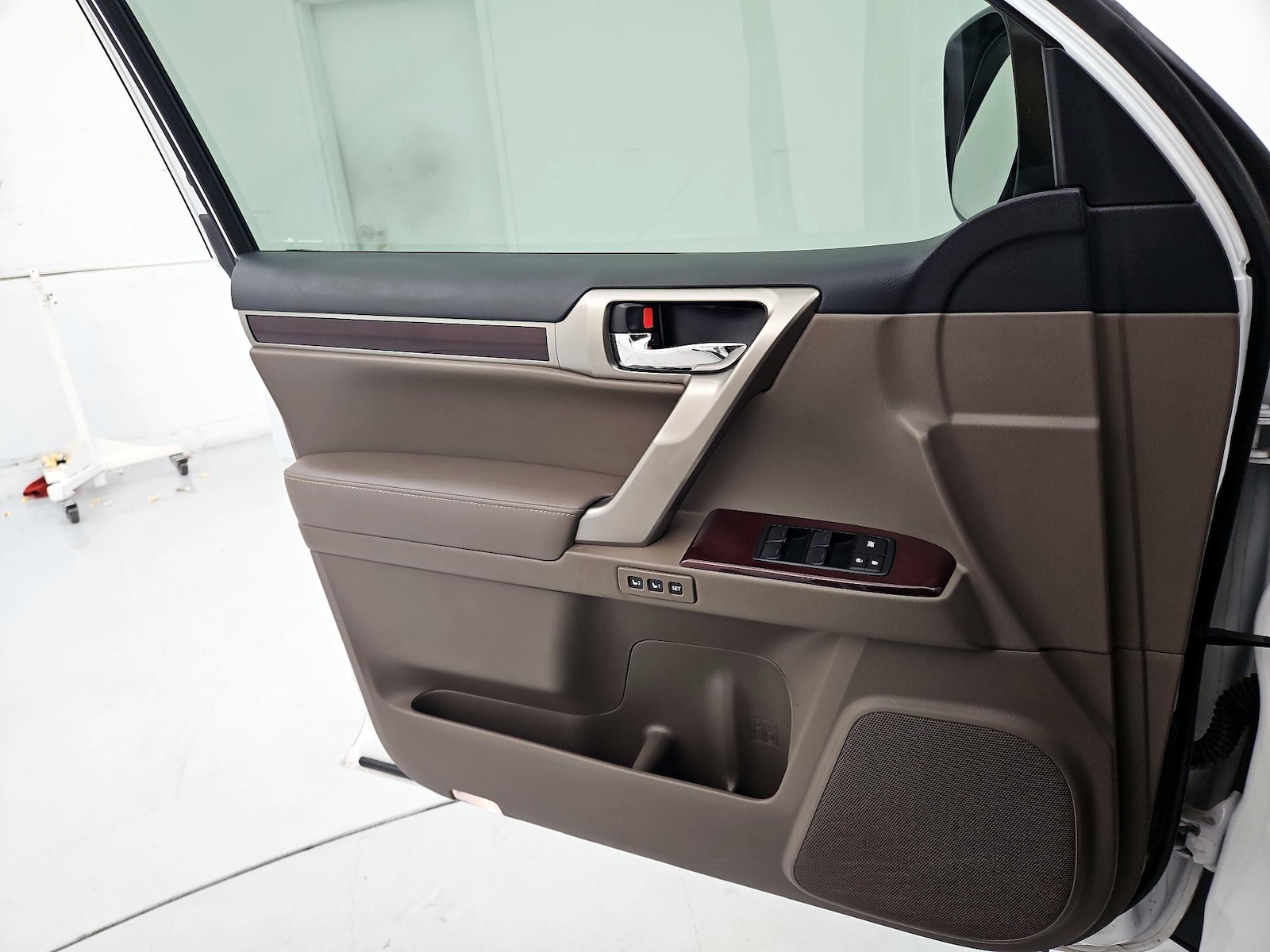 2019 Lexus GX Base - Photo 13