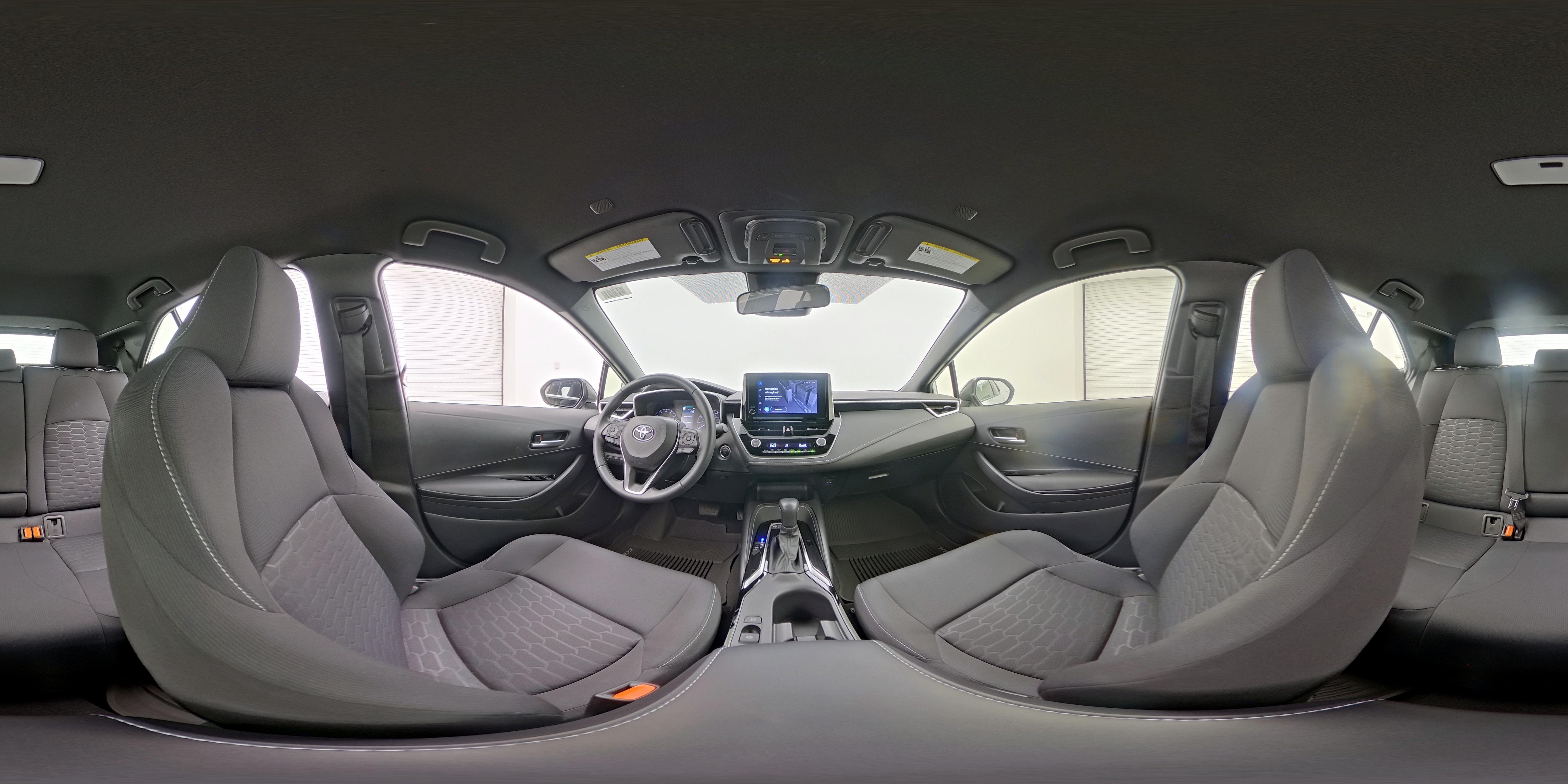 2023 Toyota Corolla Hatchback SE - Photo 22
