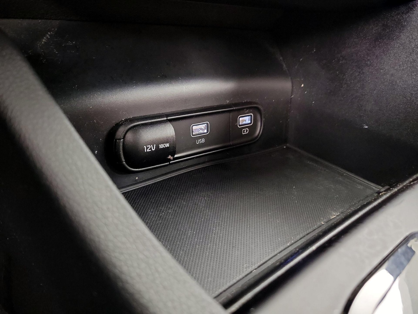 2024 Kia K5 GT-Line - Photo 20