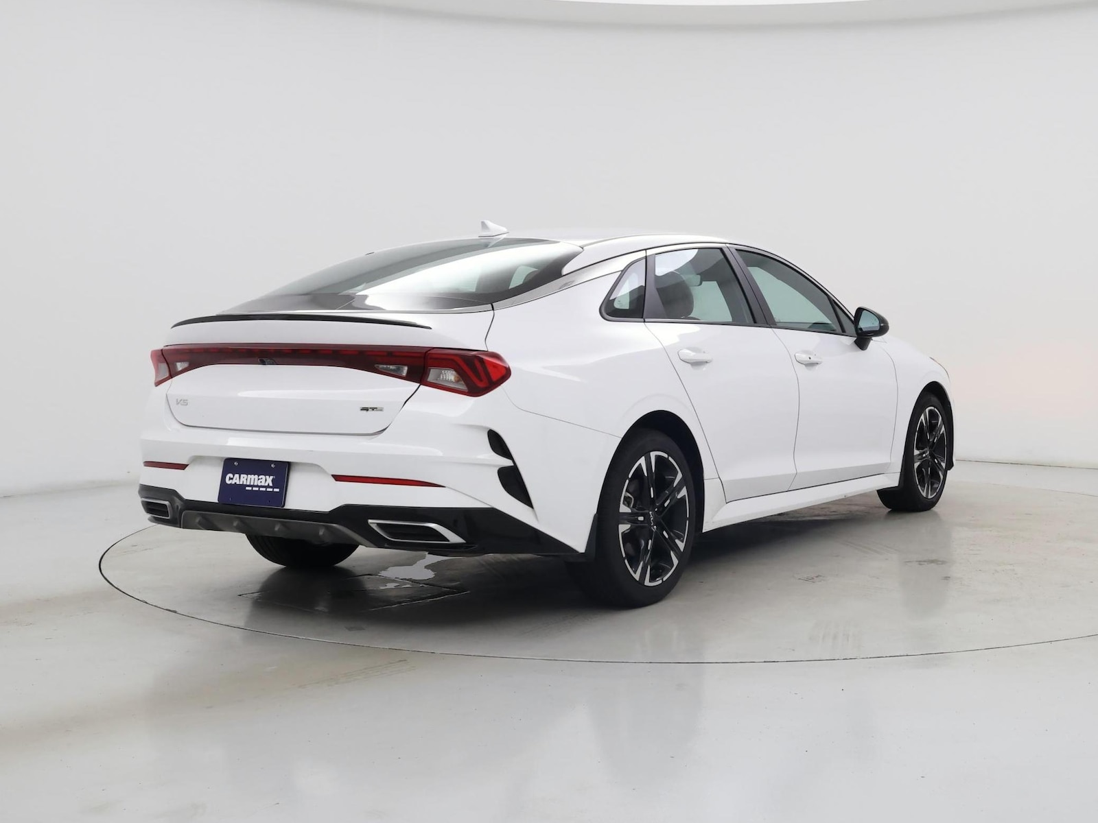 2024 Kia K5 GT-Line - Photo 9