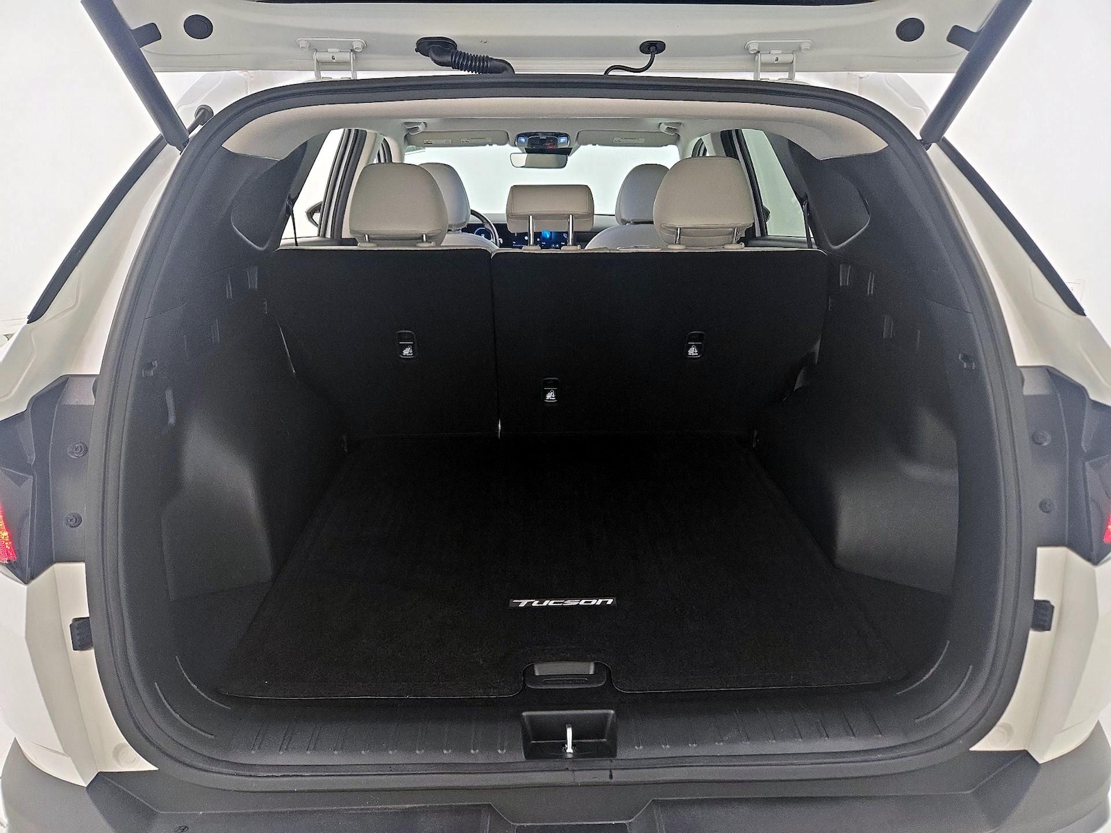 2025 Hyundai Tucson SEL Convenience - Photo 23