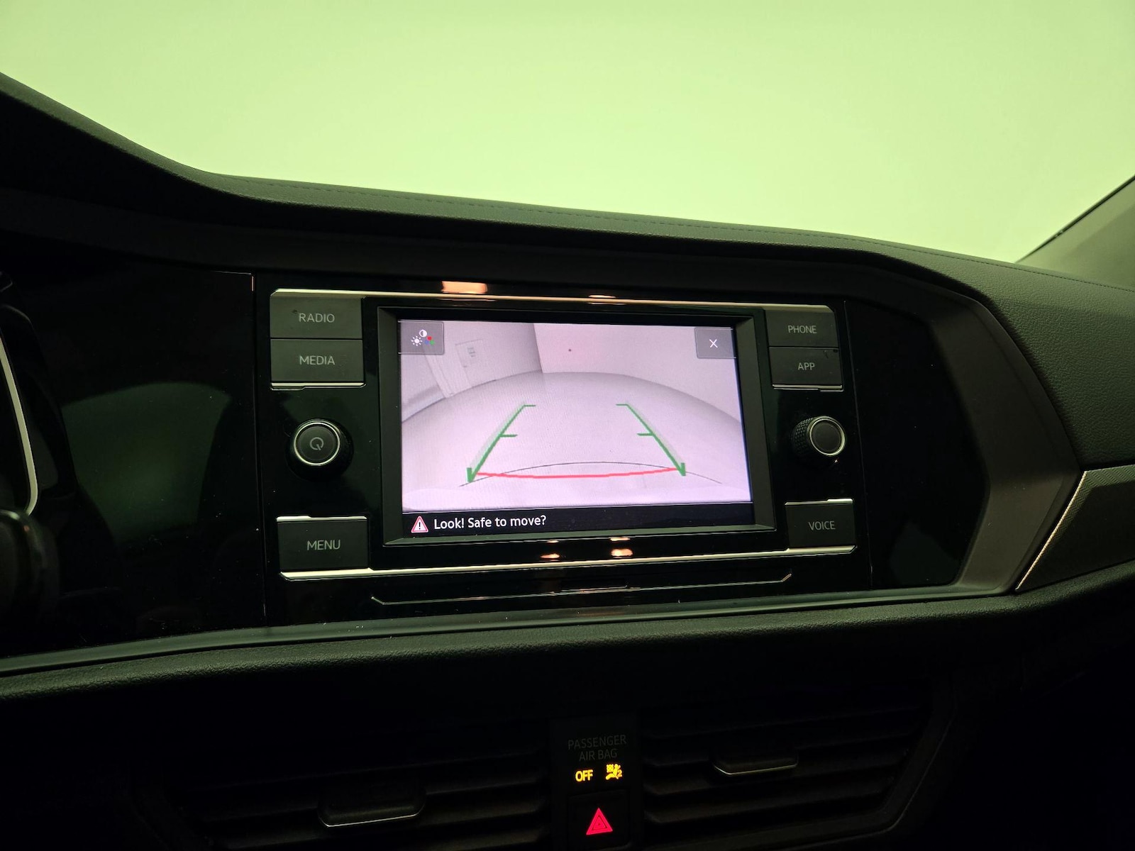 2021 Volkswagen Jetta SE - Photo 15