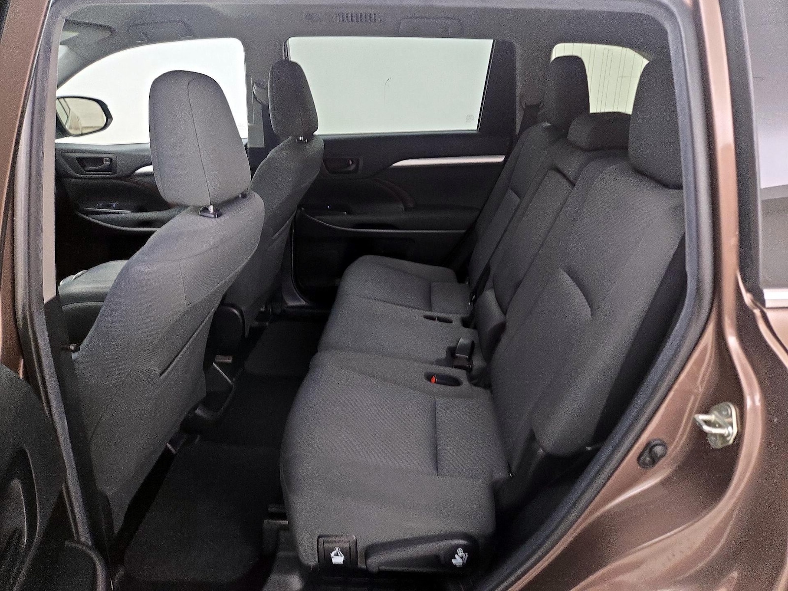 Rear Air Conditioning
