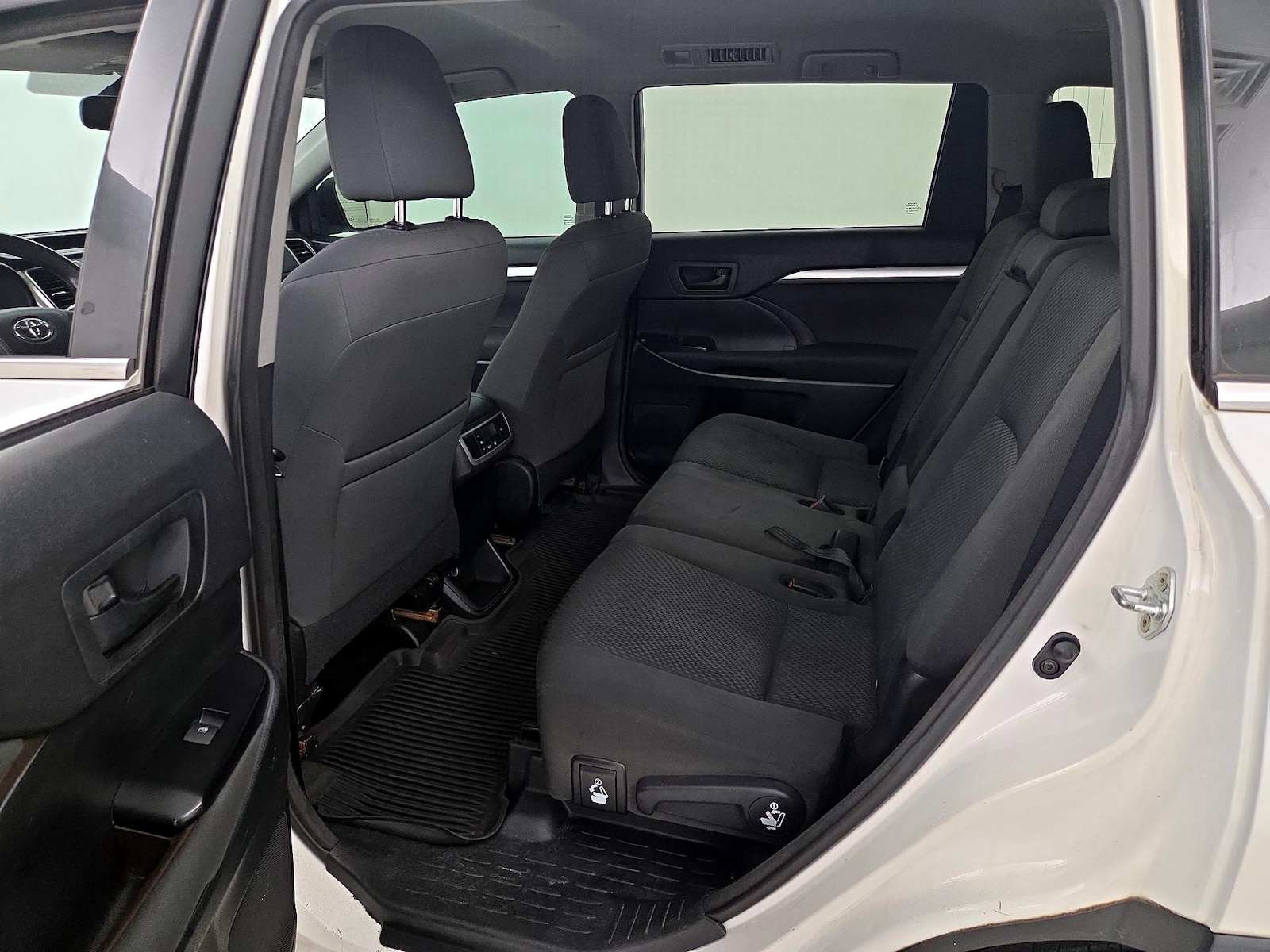 Rear Air Conditioning
