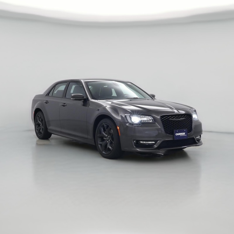 2023 Chrysler 300 Touring L