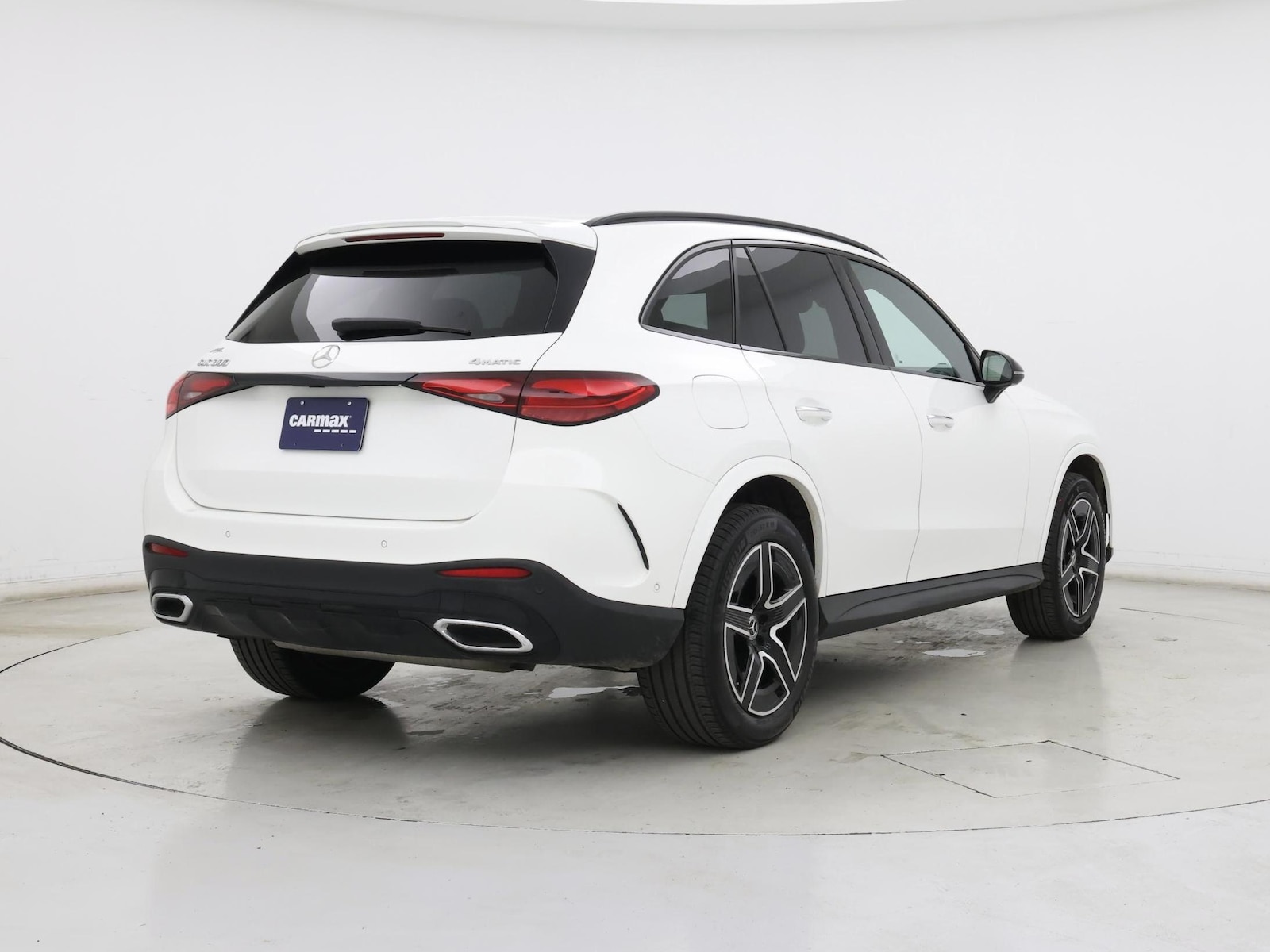 2023 Mercedes-Benz GLC GLC 300 - Photo 9