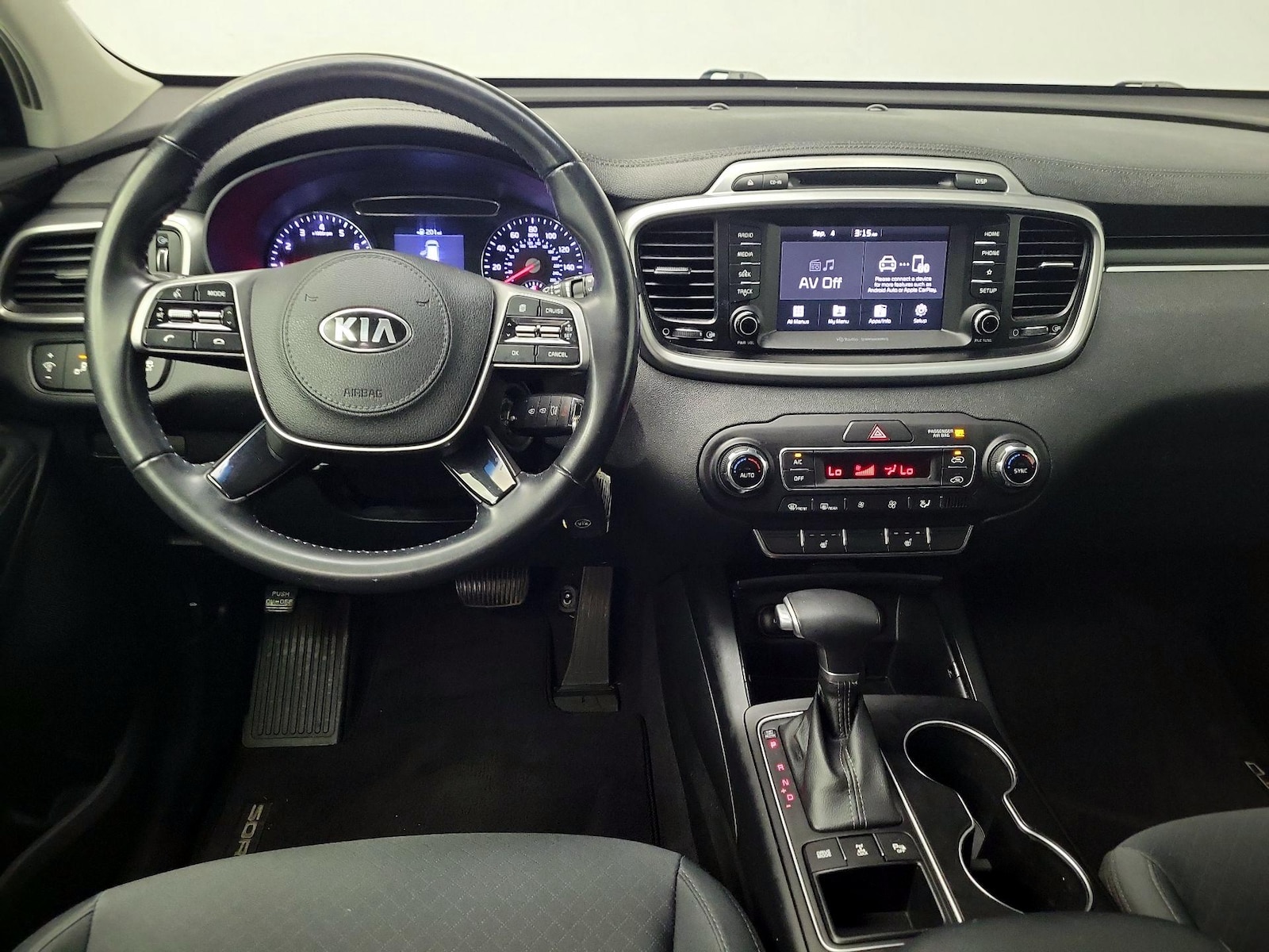 2019 Kia Sorento LX - Photo 11