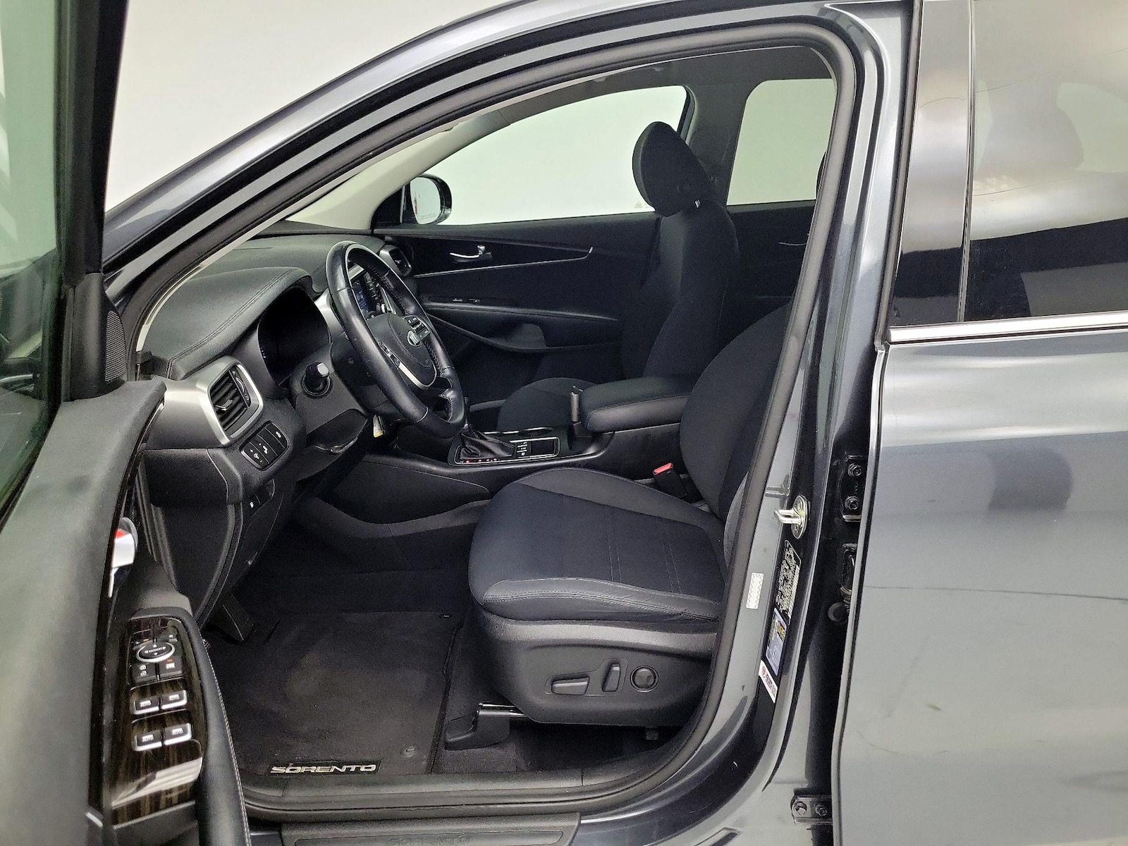 2019 Kia Sorento LX - Photo 12