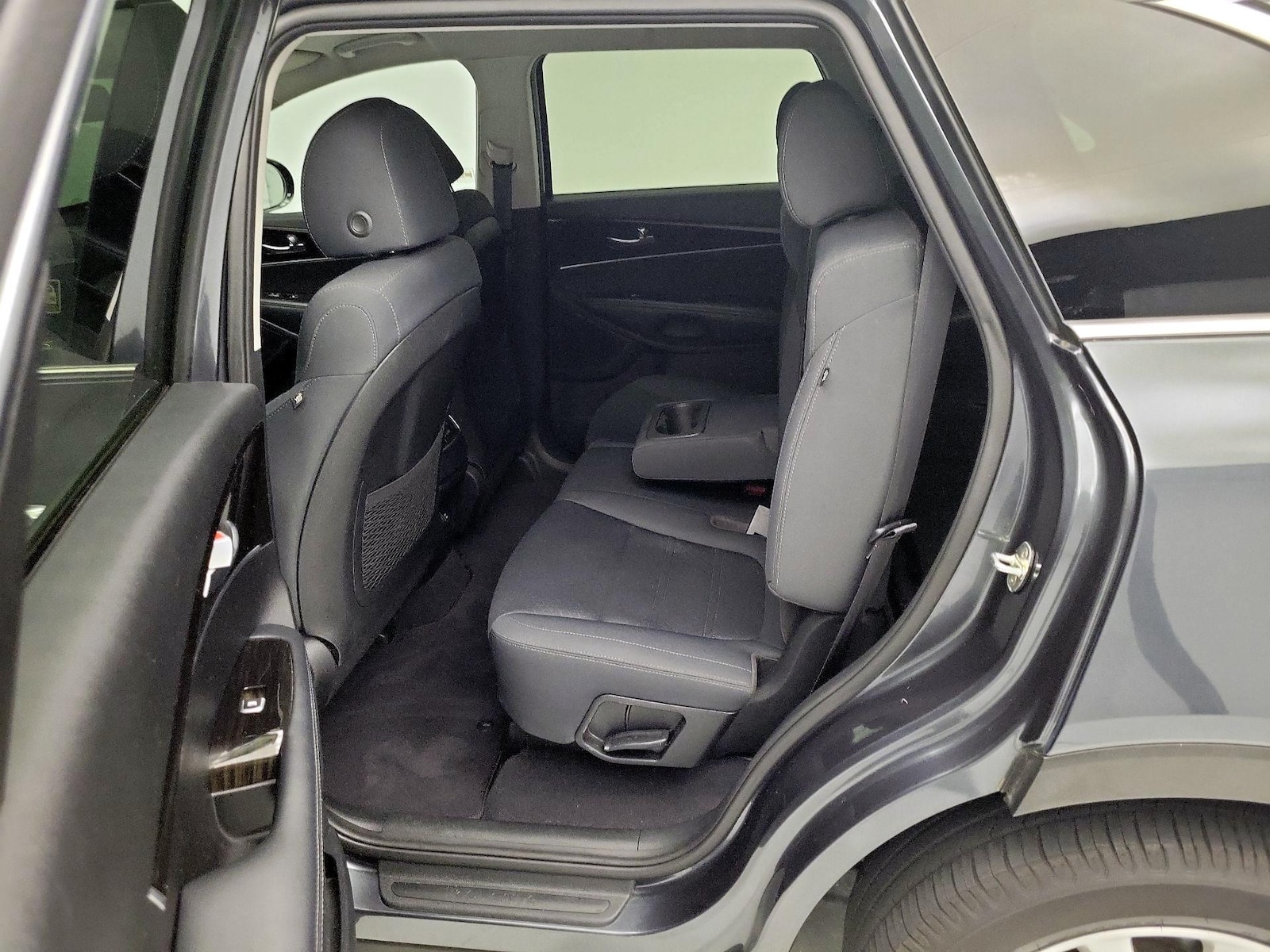 2019 Kia Sorento LX - Photo 20