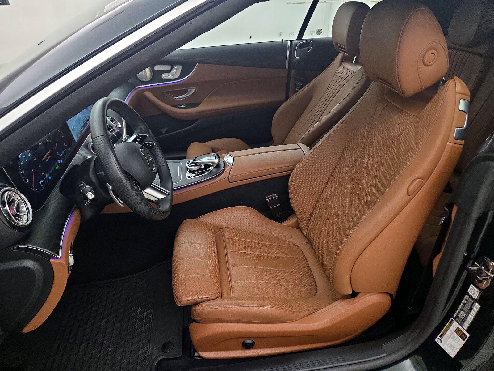 2023 Mercedes-Benz E-Class E450 - Photo 12