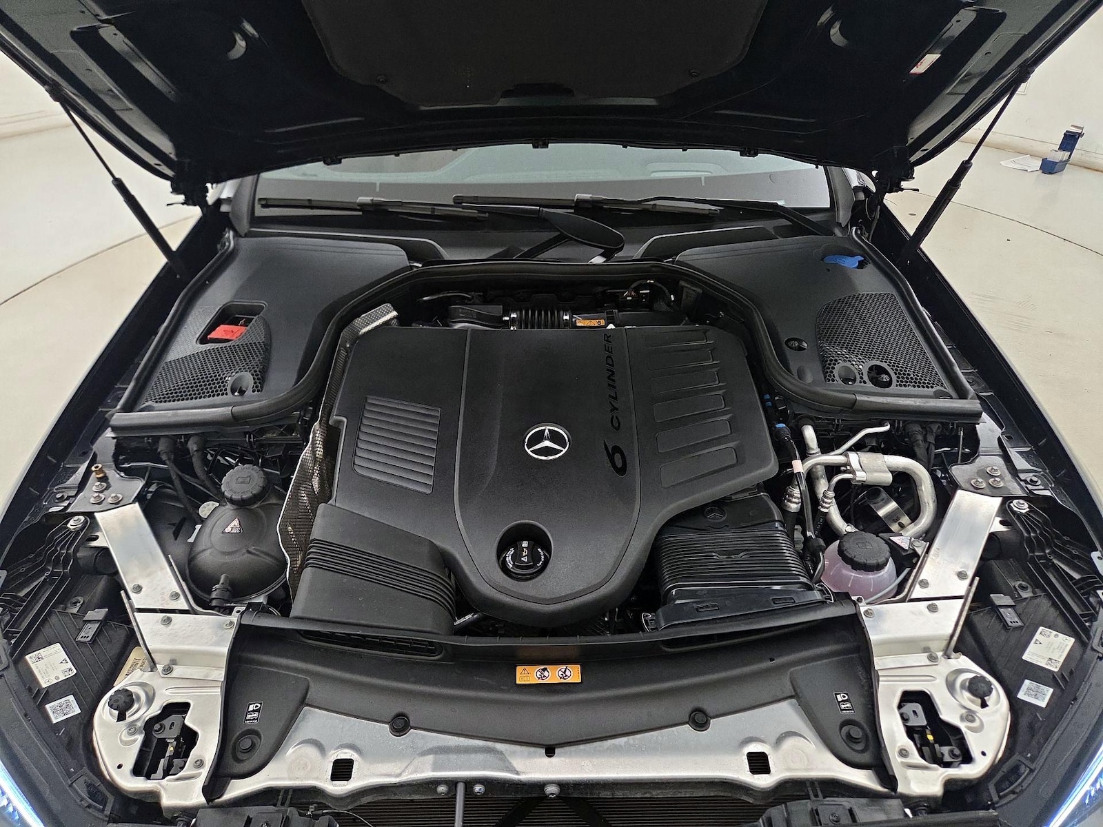 2023 Mercedes-Benz E-Class E450 - Photo 23