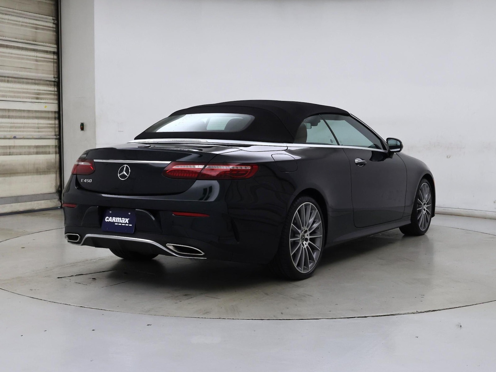 2023 Mercedes-Benz E-Class E450 - Photo 9