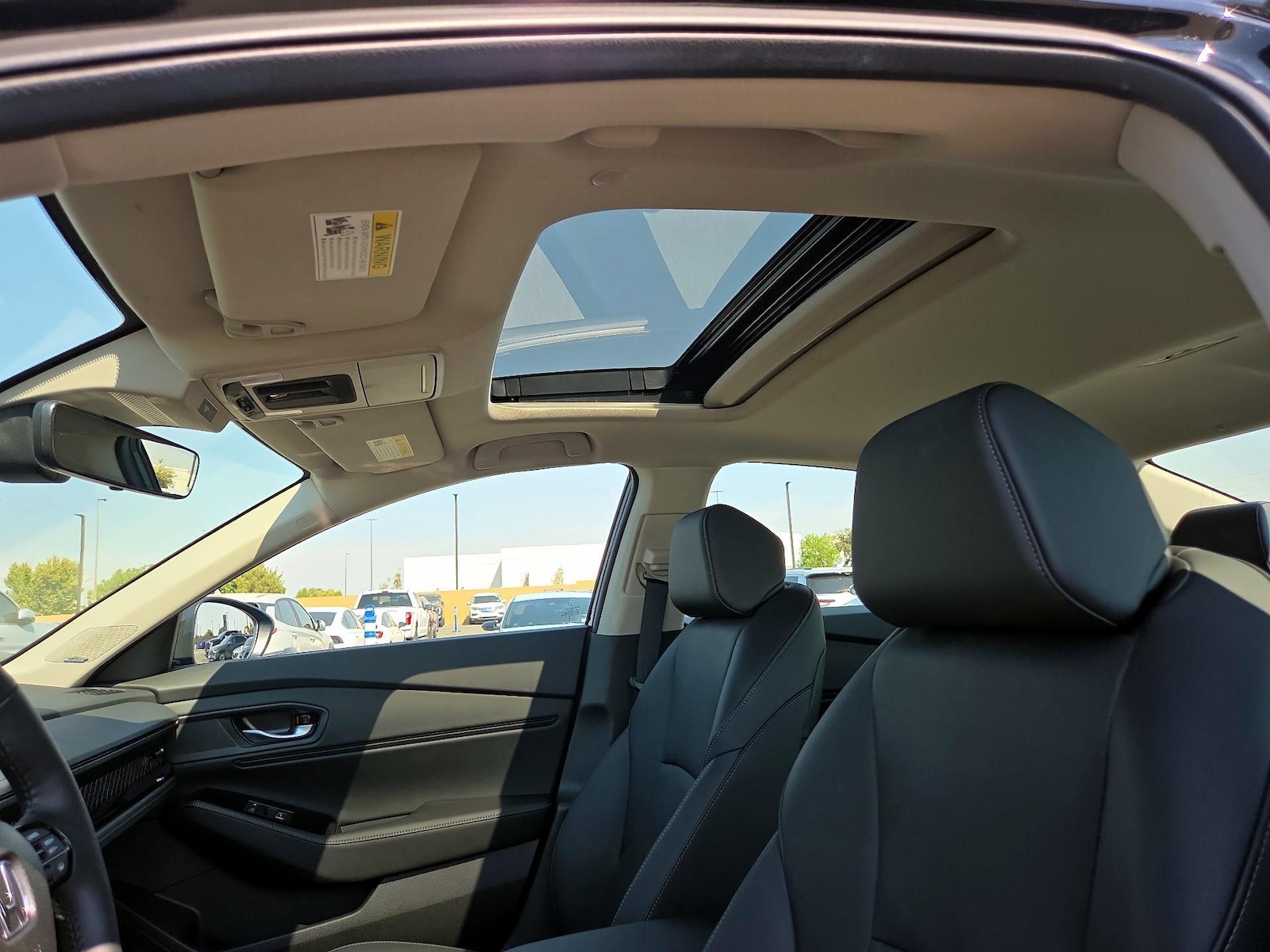 Sunroof(s) & Overhead Airbags