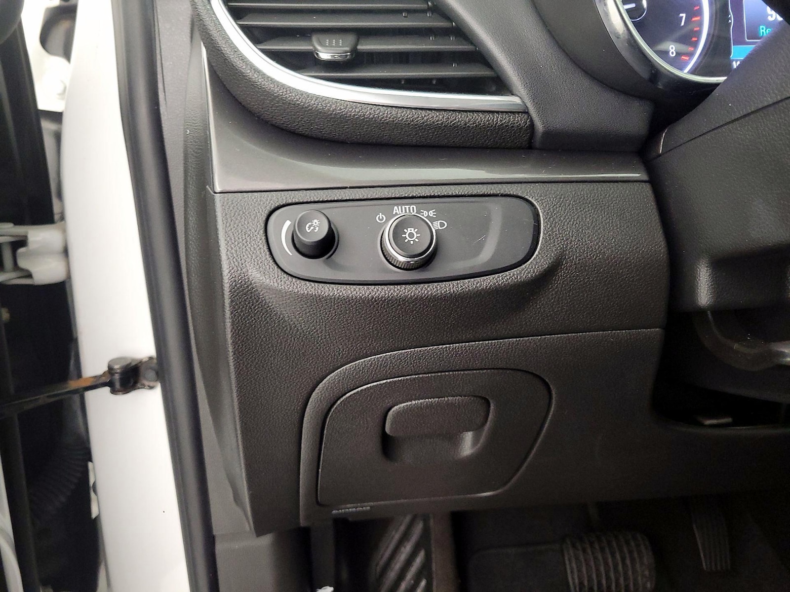 2017 Buick Encore Preferred - Photo 14