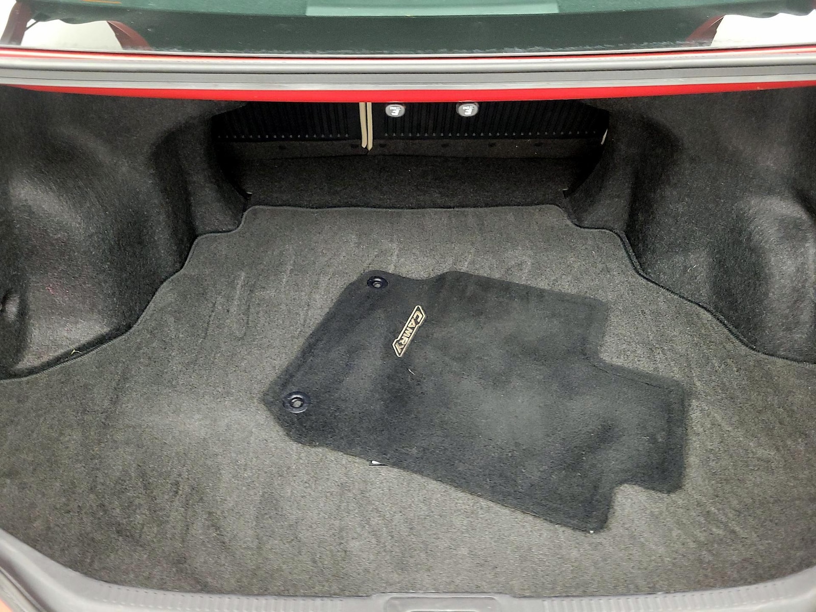 2014 Toyota Camry LE - Photo 19