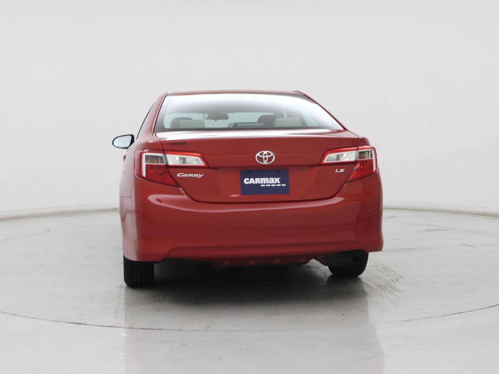 2014 Toyota Camry LE - Photo 7