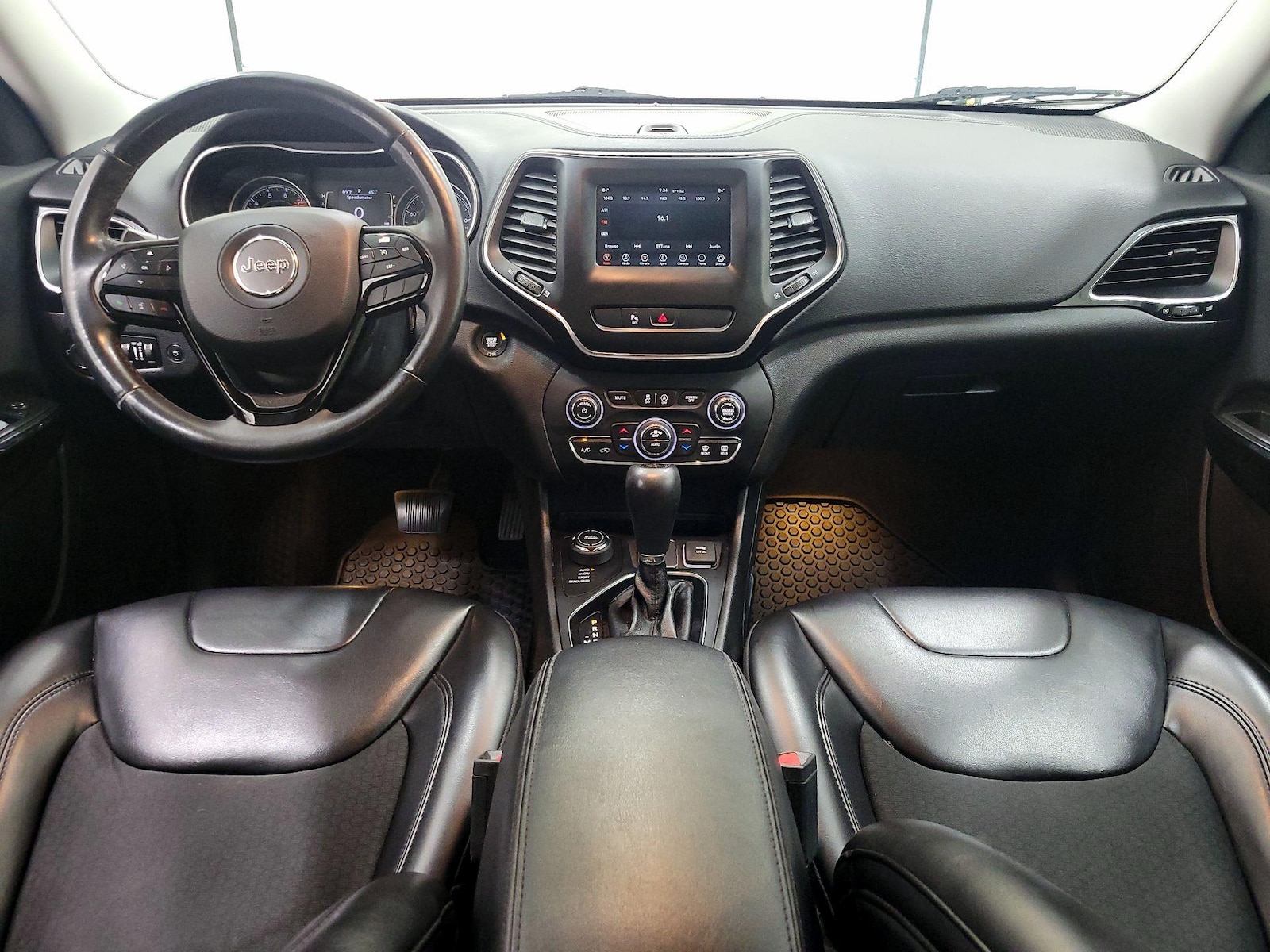 Apple CarPlay® & Android Auto™