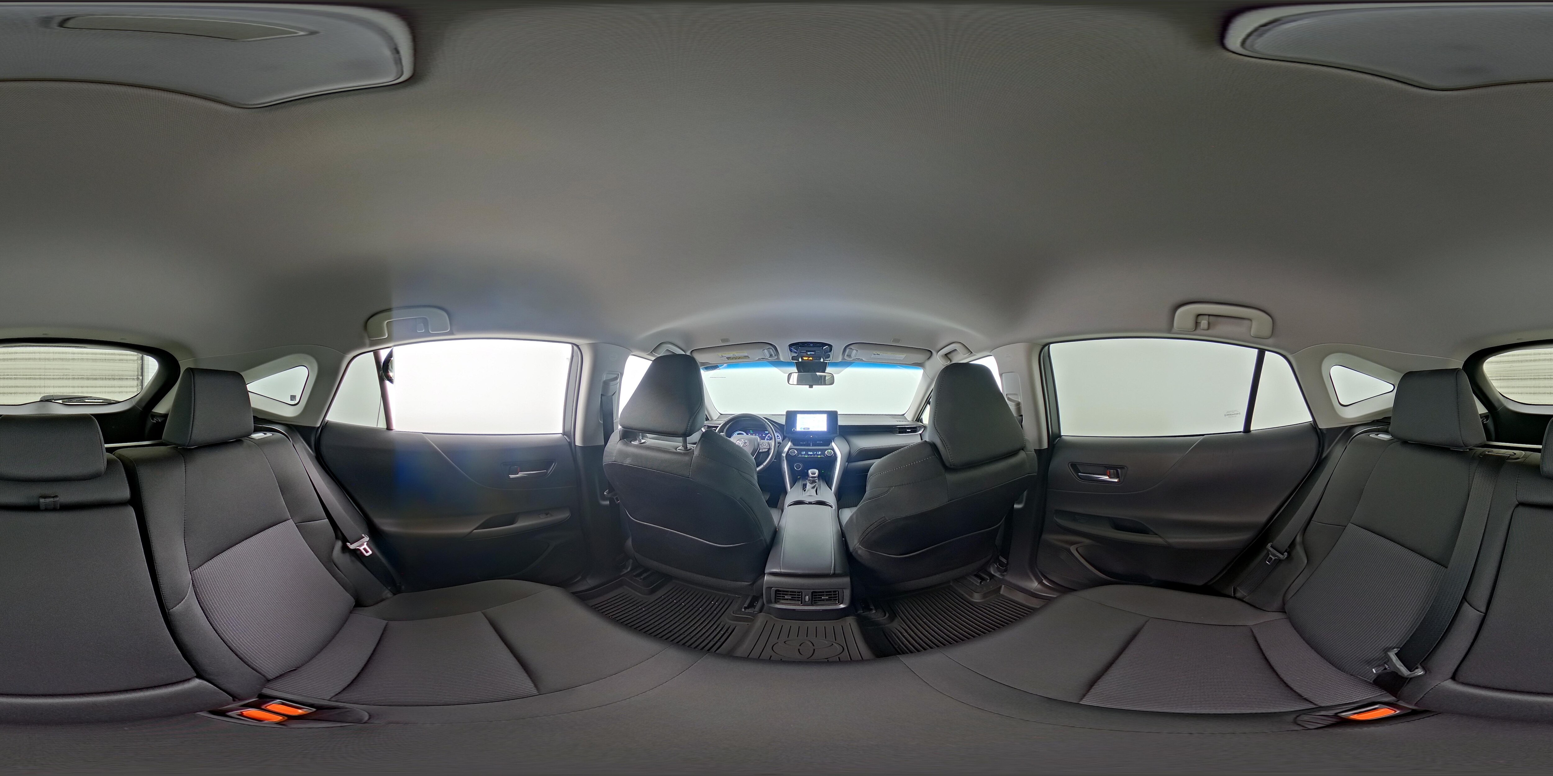 2023 Toyota Venza LE - Photo 25