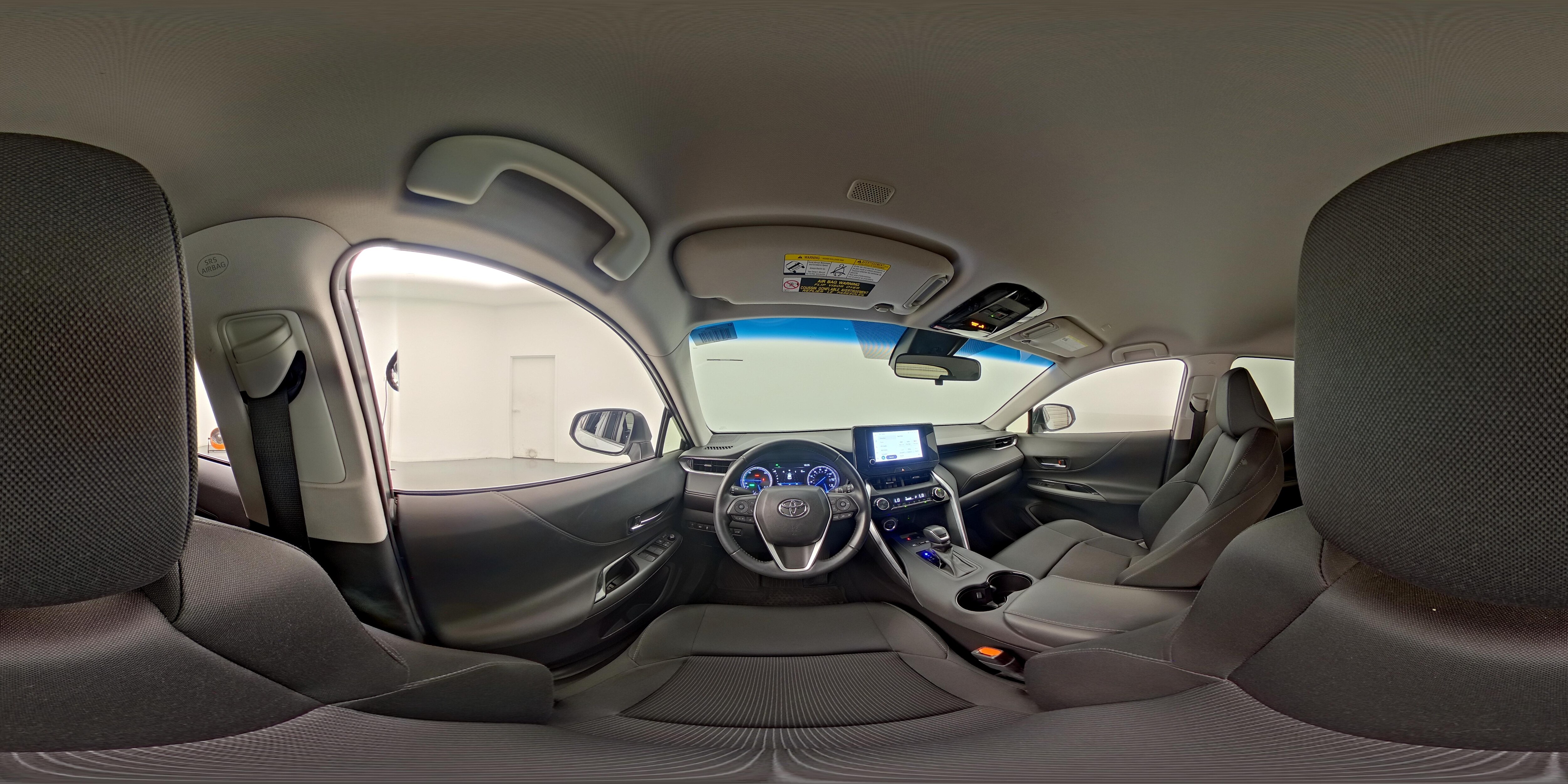 2023 Toyota Venza LE - Photo 26