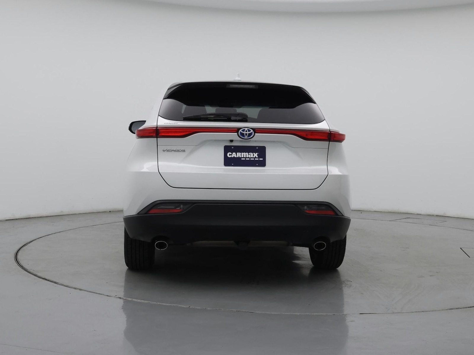 2023 Toyota Venza LE - Photo 7