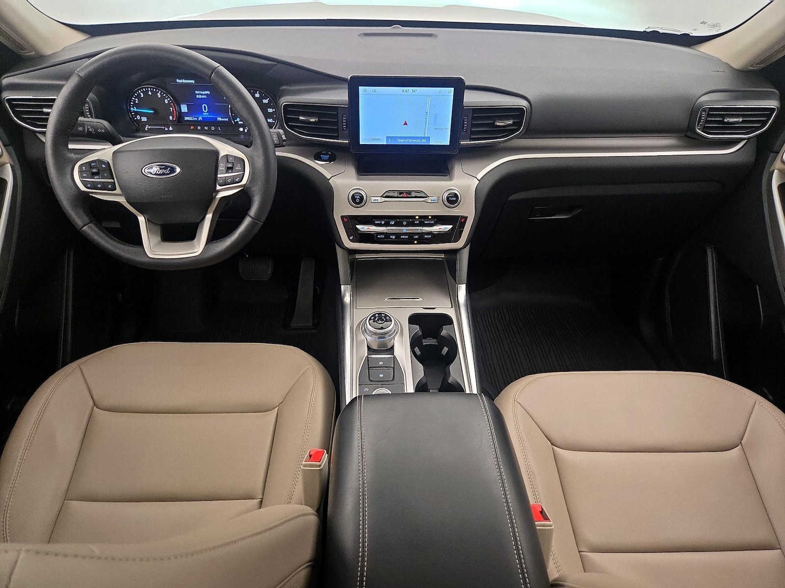 Apple CarPlay® & Android Auto™