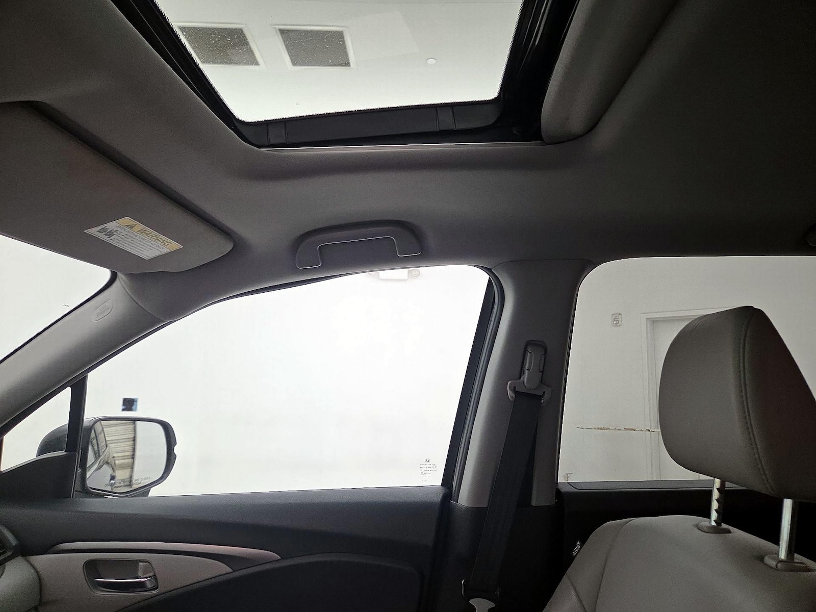 Sunroof(s) & Overhead Airbags